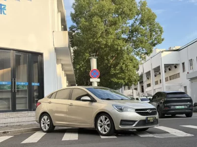 Chery Arrizo 5