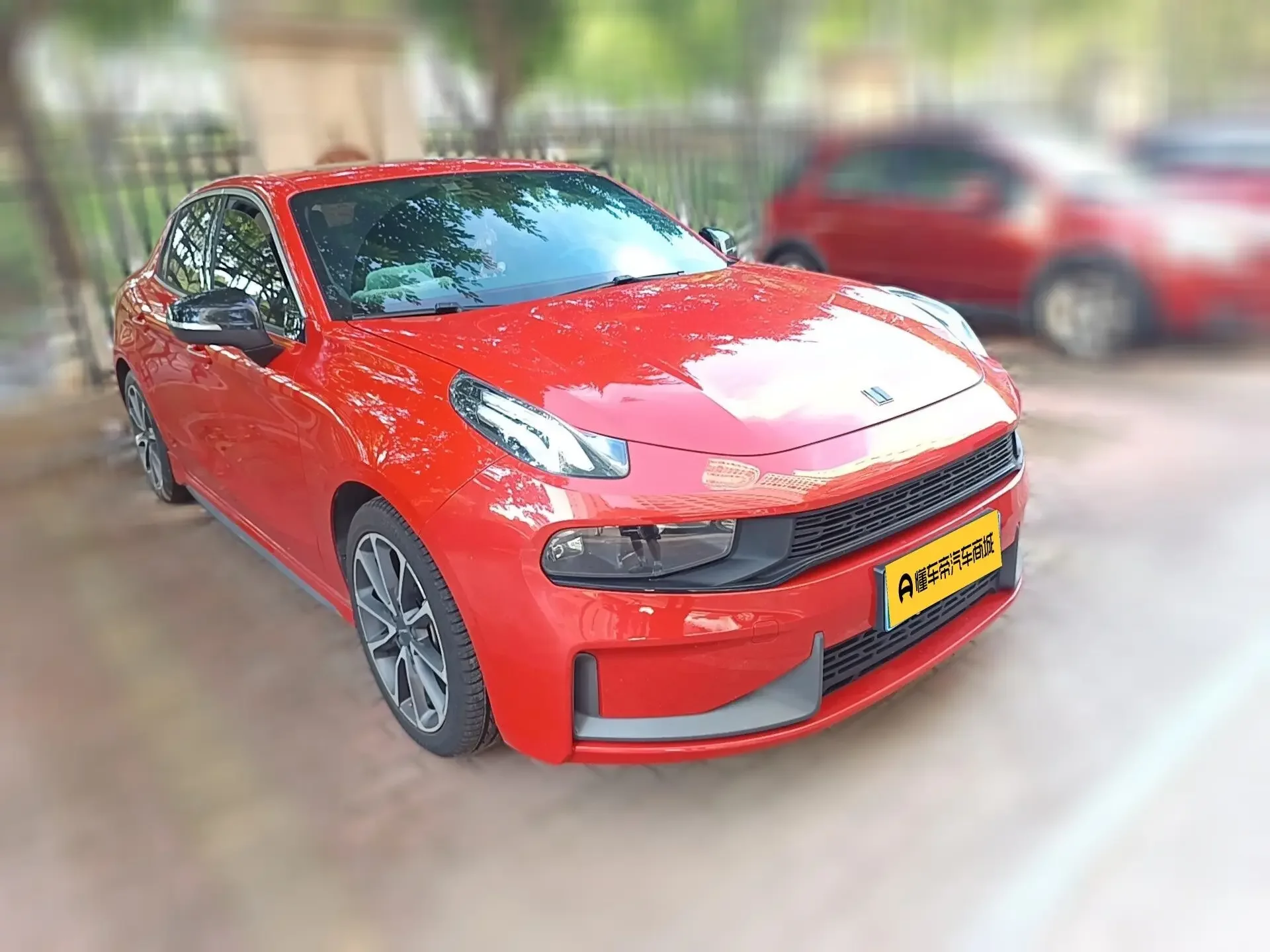 Lynk & Co 03