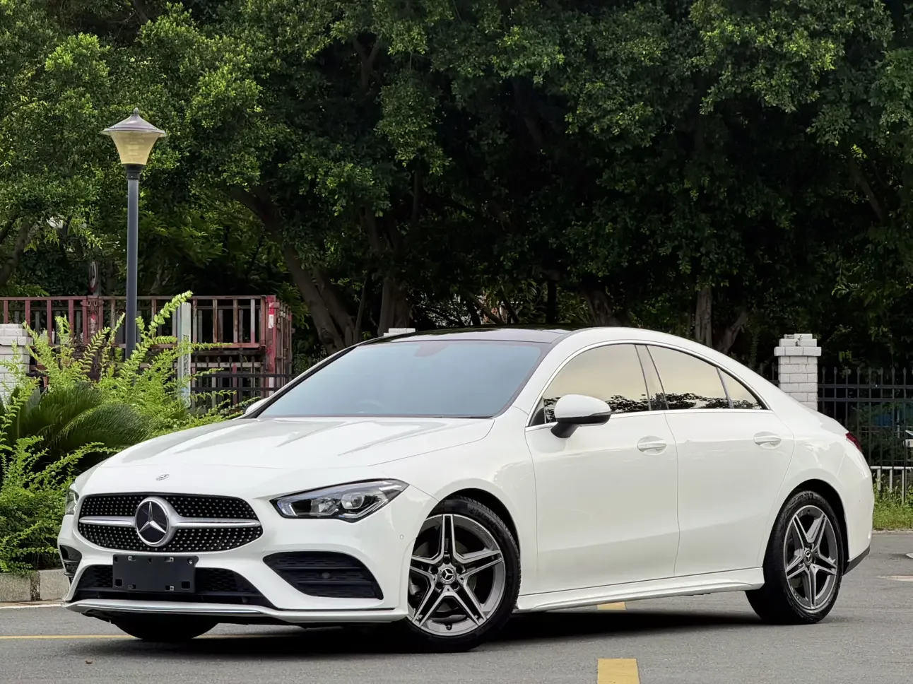 Mercedes-Benz CLA (Imported)