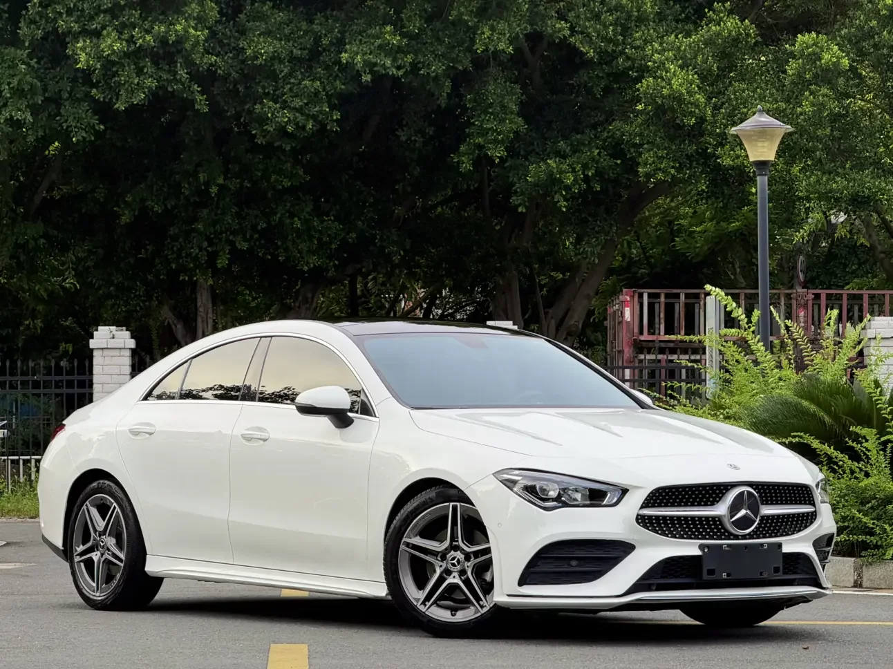 Mercedes-Benz CLA (Imported)