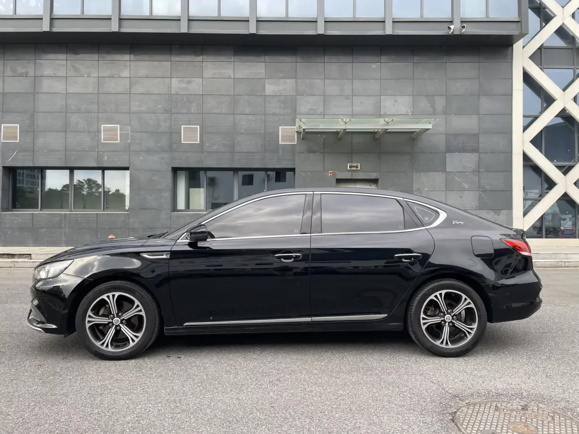 MG 6