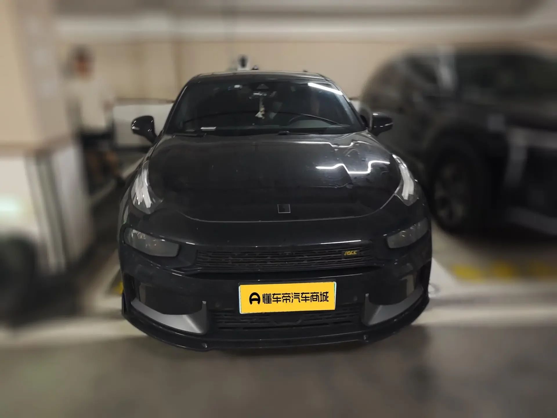 Lynk & Co 03