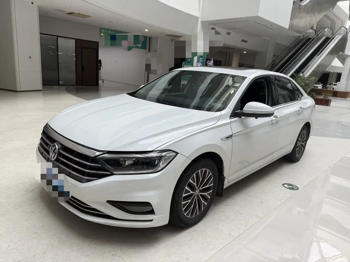 Volkswagen Sagitar