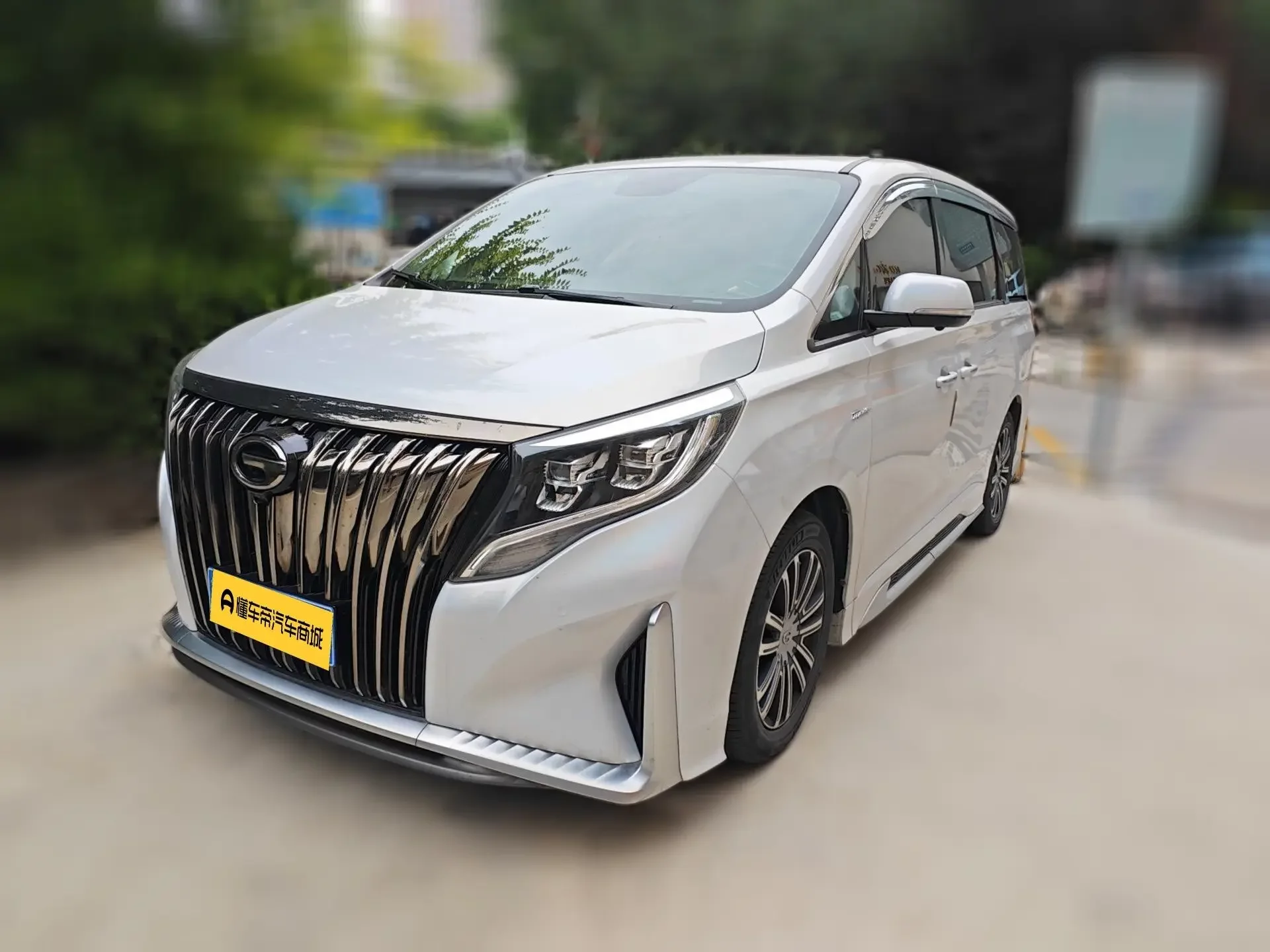 GAC Trumpchi M8