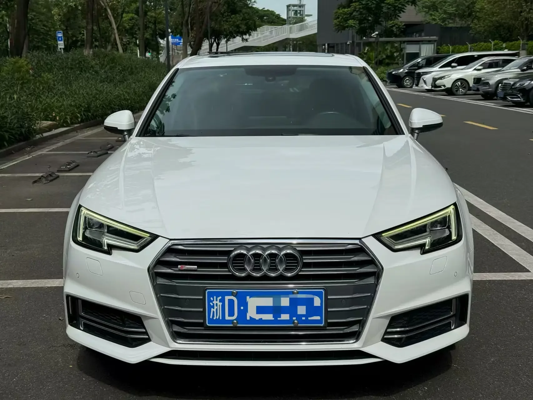 Audi A4L
