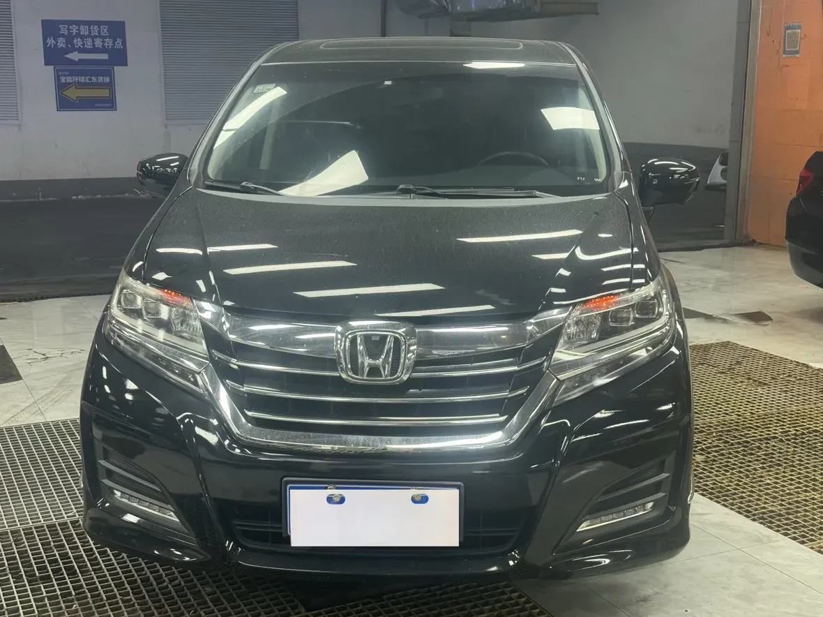 Honda Elysion (Alison)  из Китая