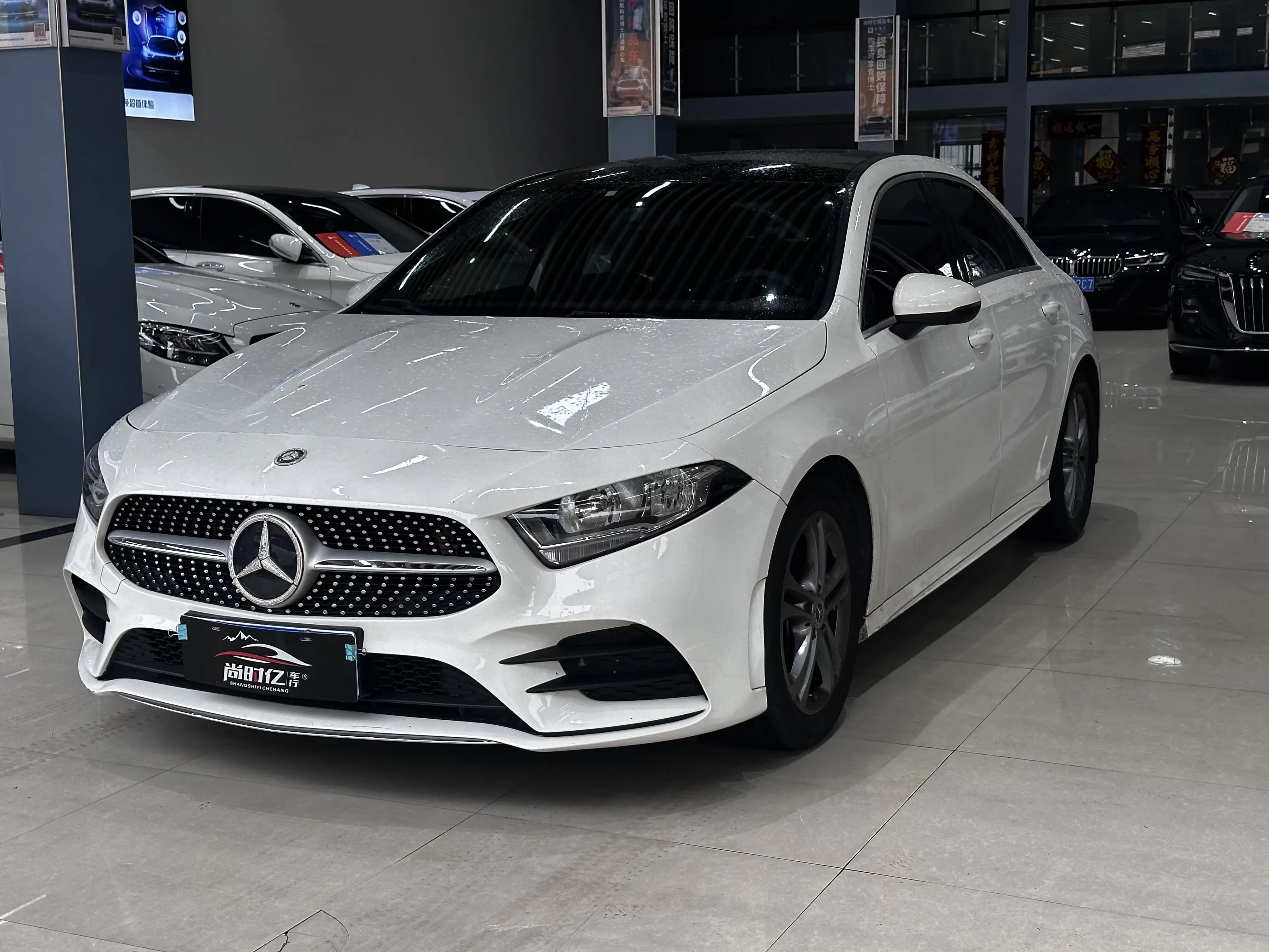 Mercedes-Benz A Class  из Китая