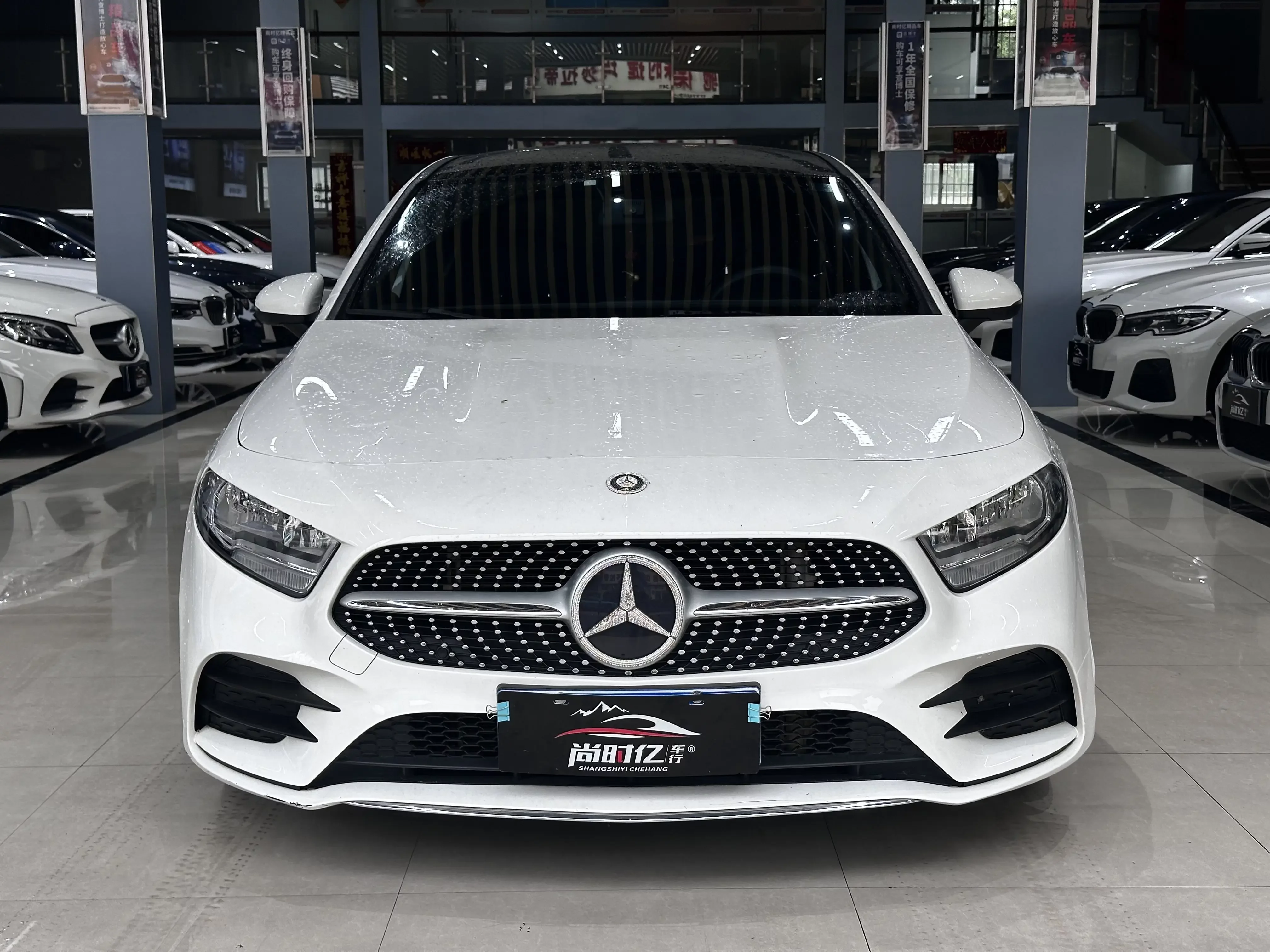 Mercedes-Benz A Class  из Китая