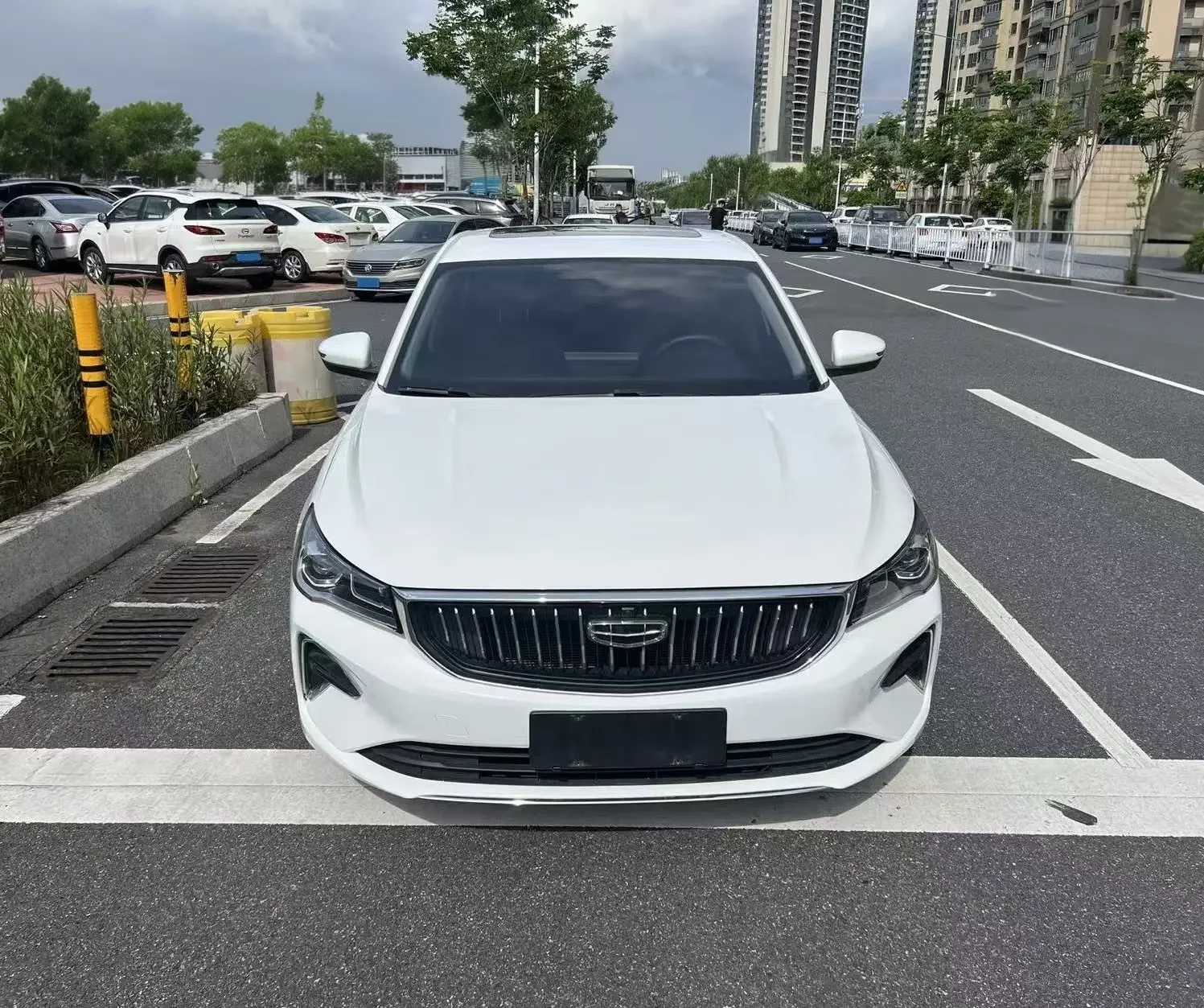 Geely emgrand