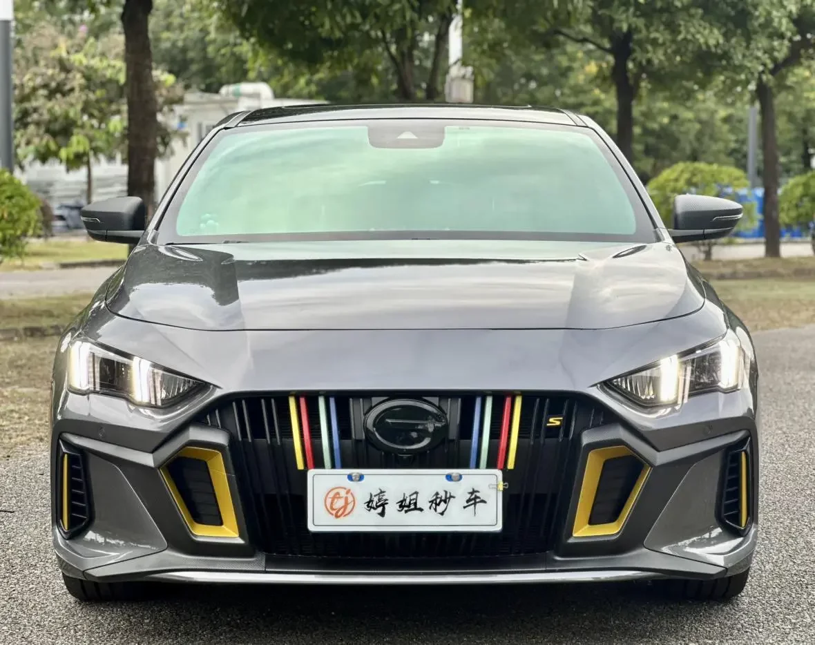GAC Trumpchi Empow  из Китая
