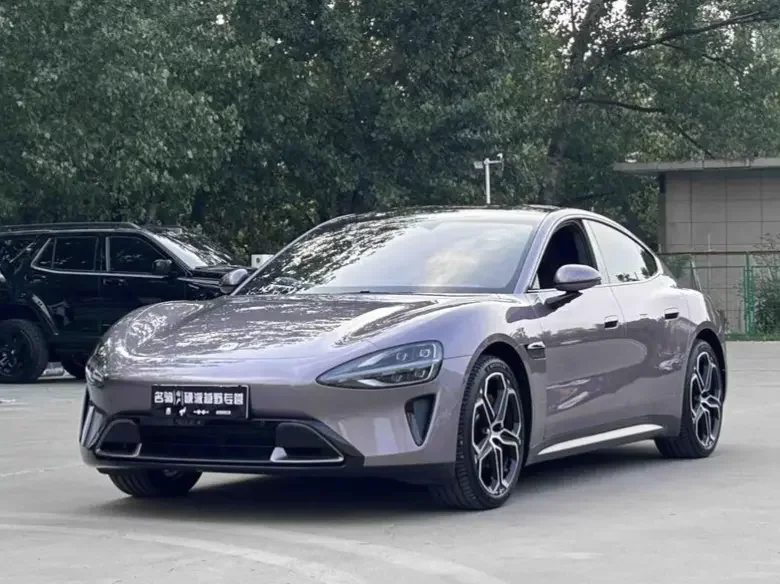 Xiaomi car Xiaomi SU7  из Китая