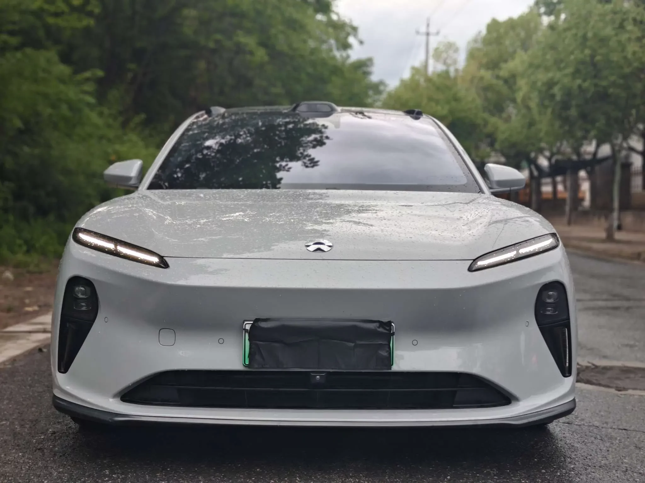 NIO ET5