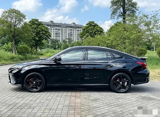 MG 5 Scorpio