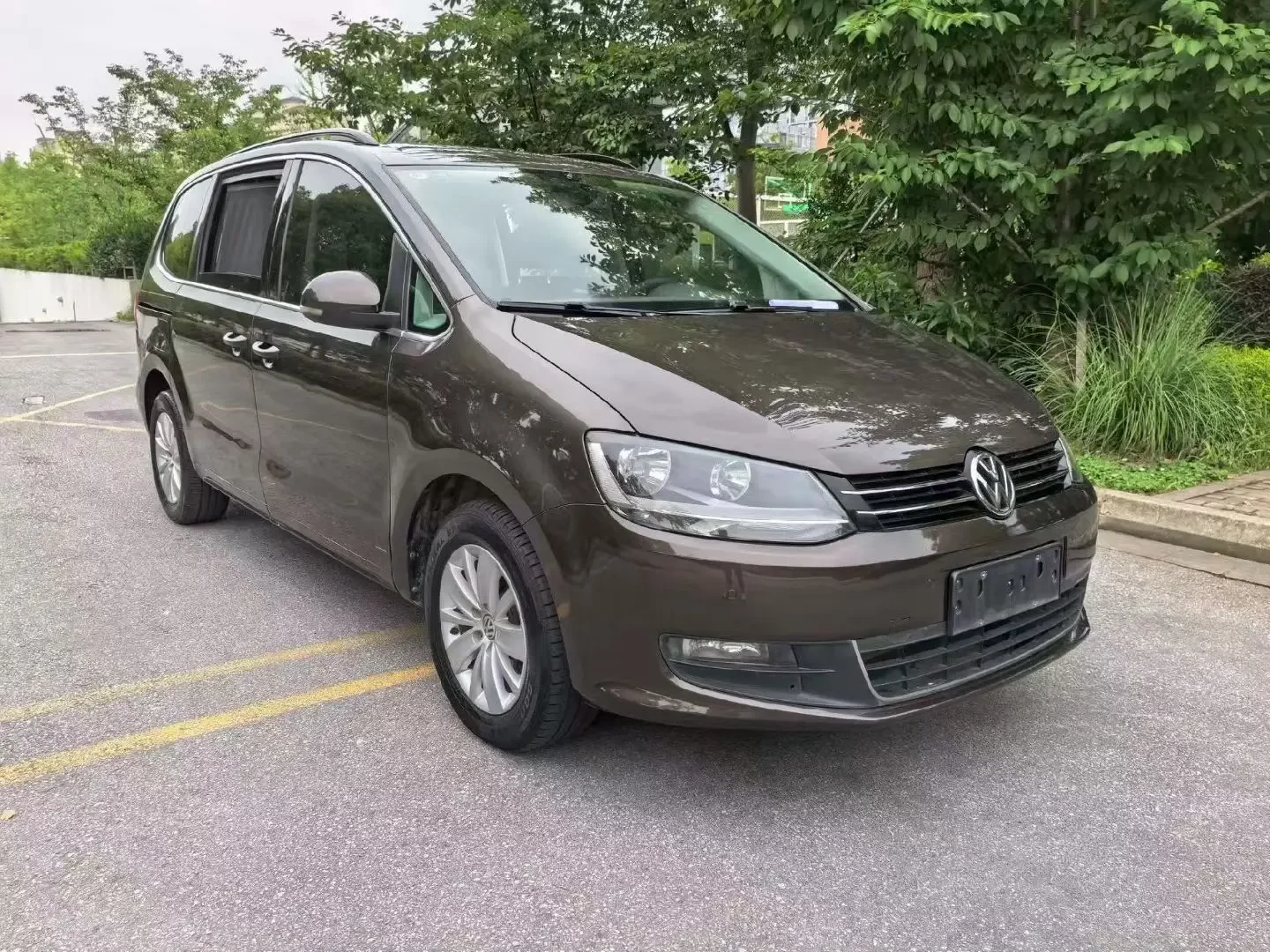Volkswagen Sharon