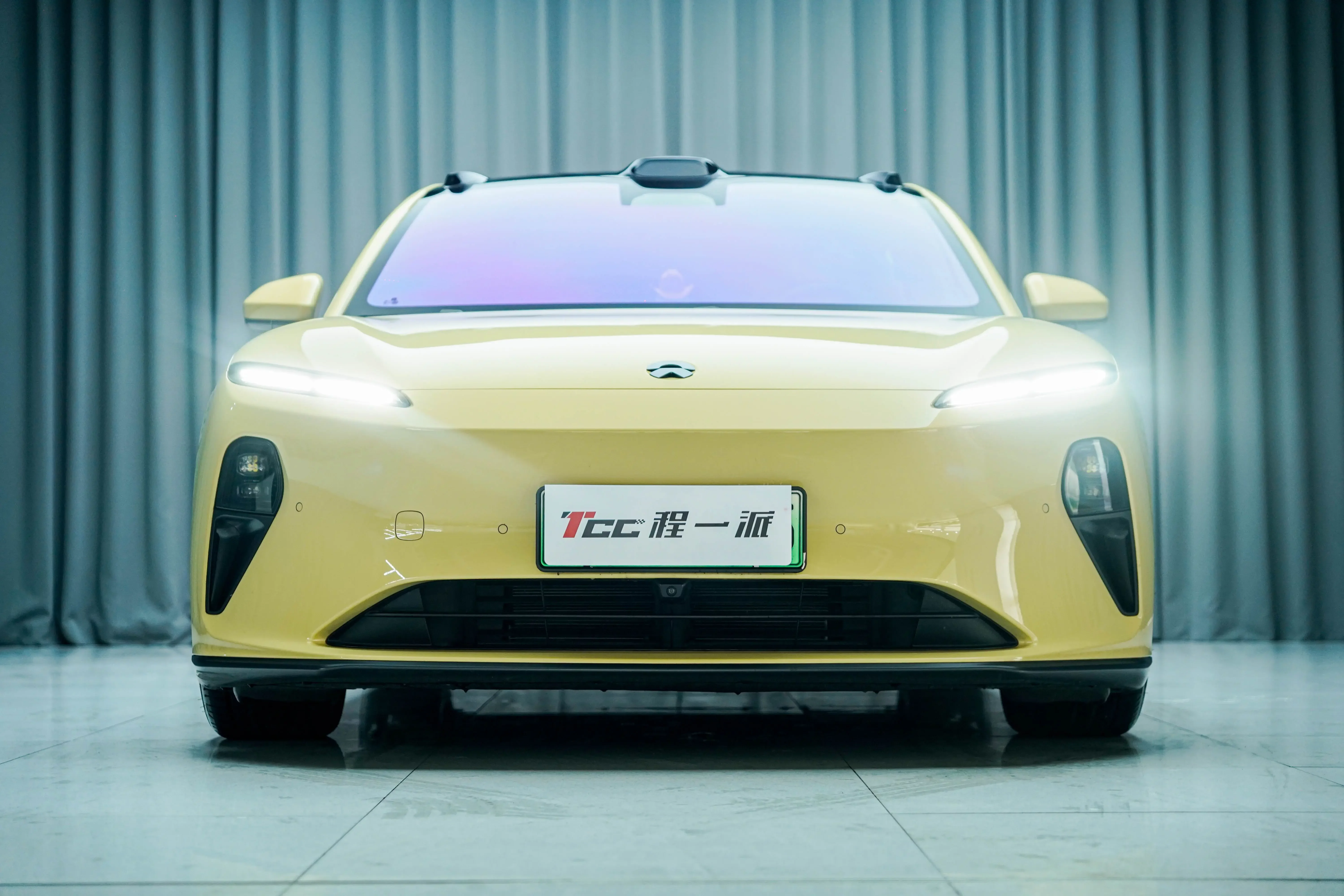 NIO ET5T