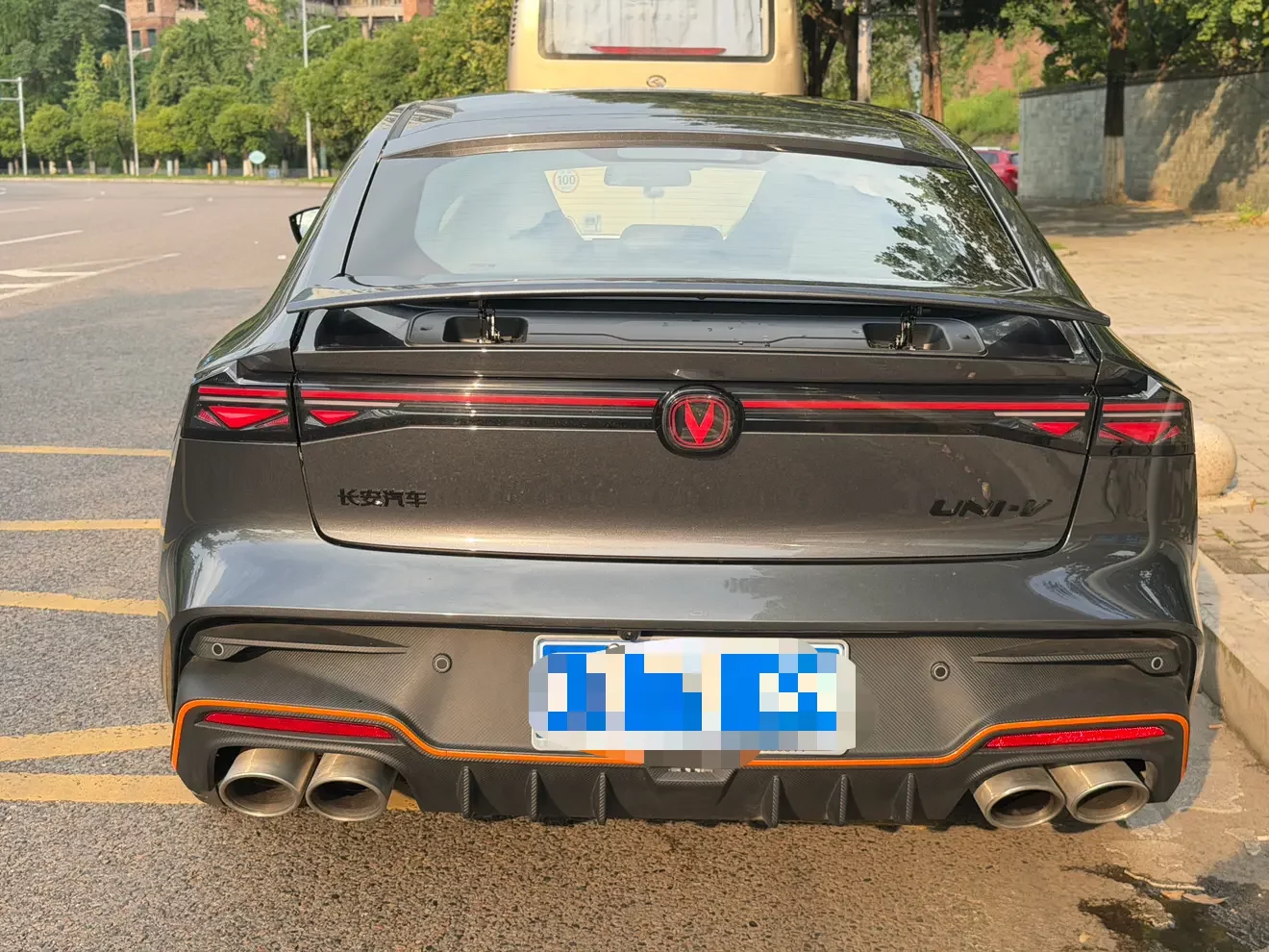 Changan UNI-V