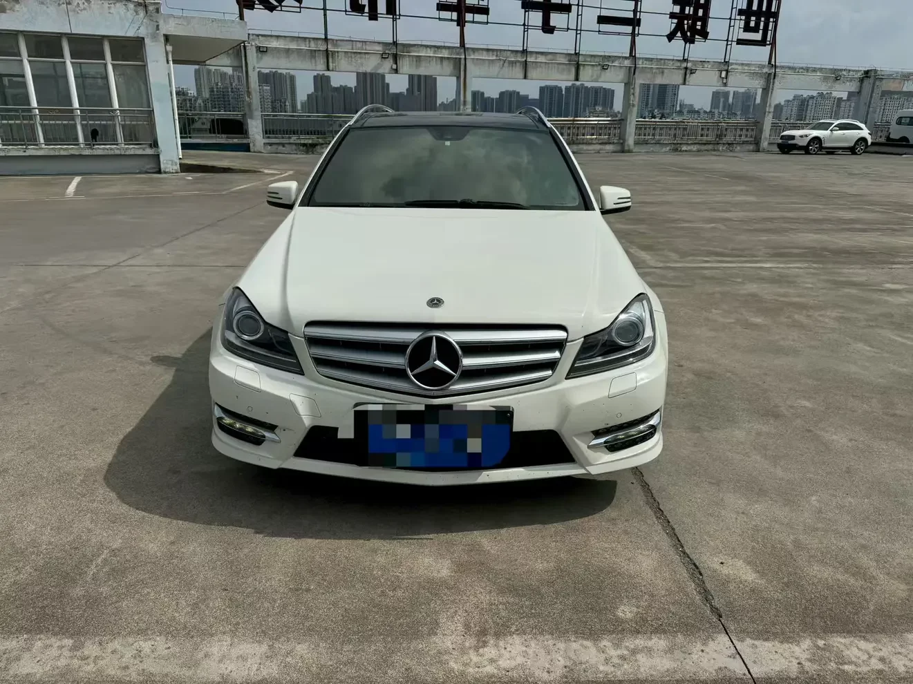 Mercedes-Benz C-Class  из Китая