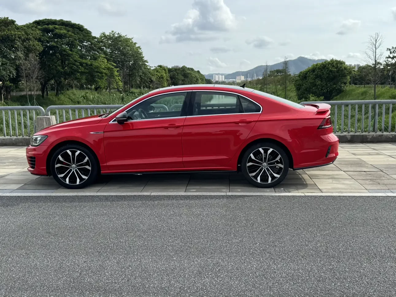 Volkswagen Lamando