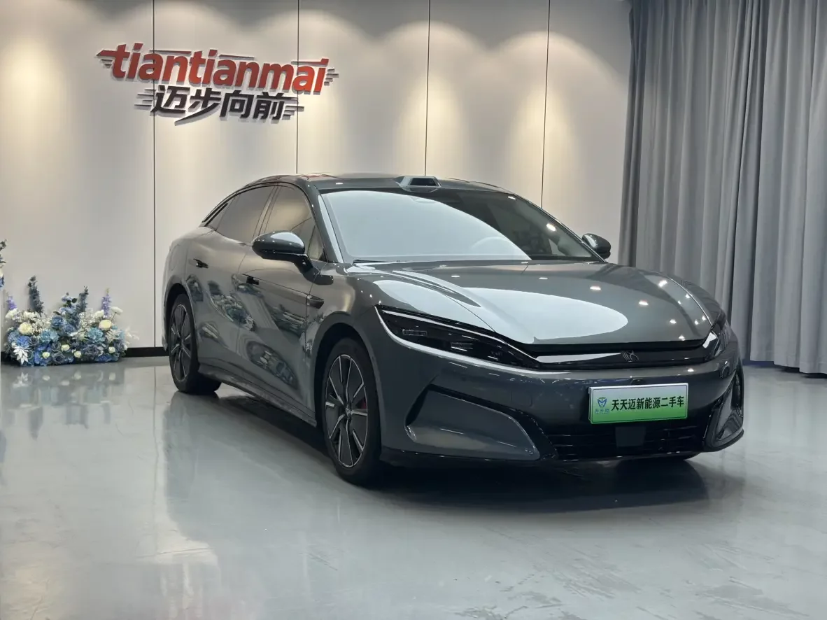 BYD Han L EV