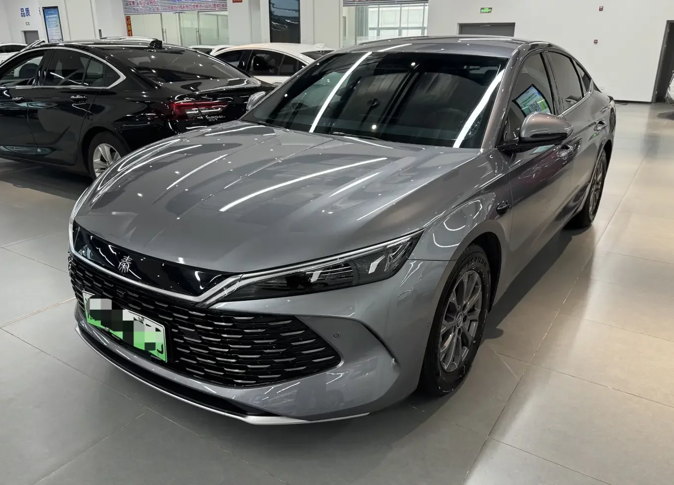 BYD Qin L DM