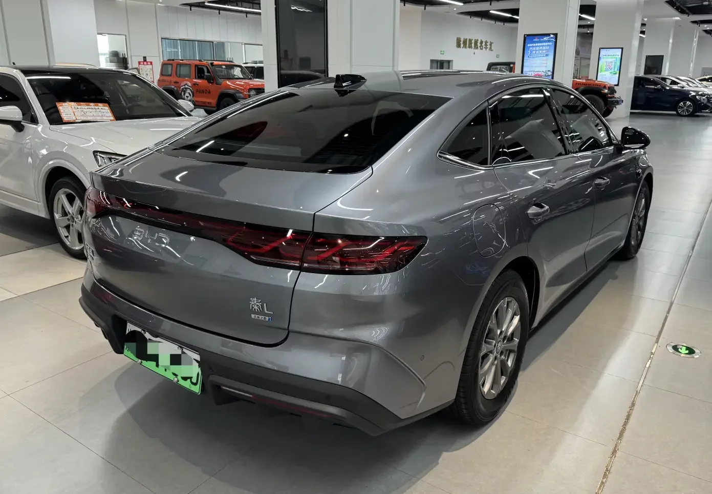 BYD Qin L DM