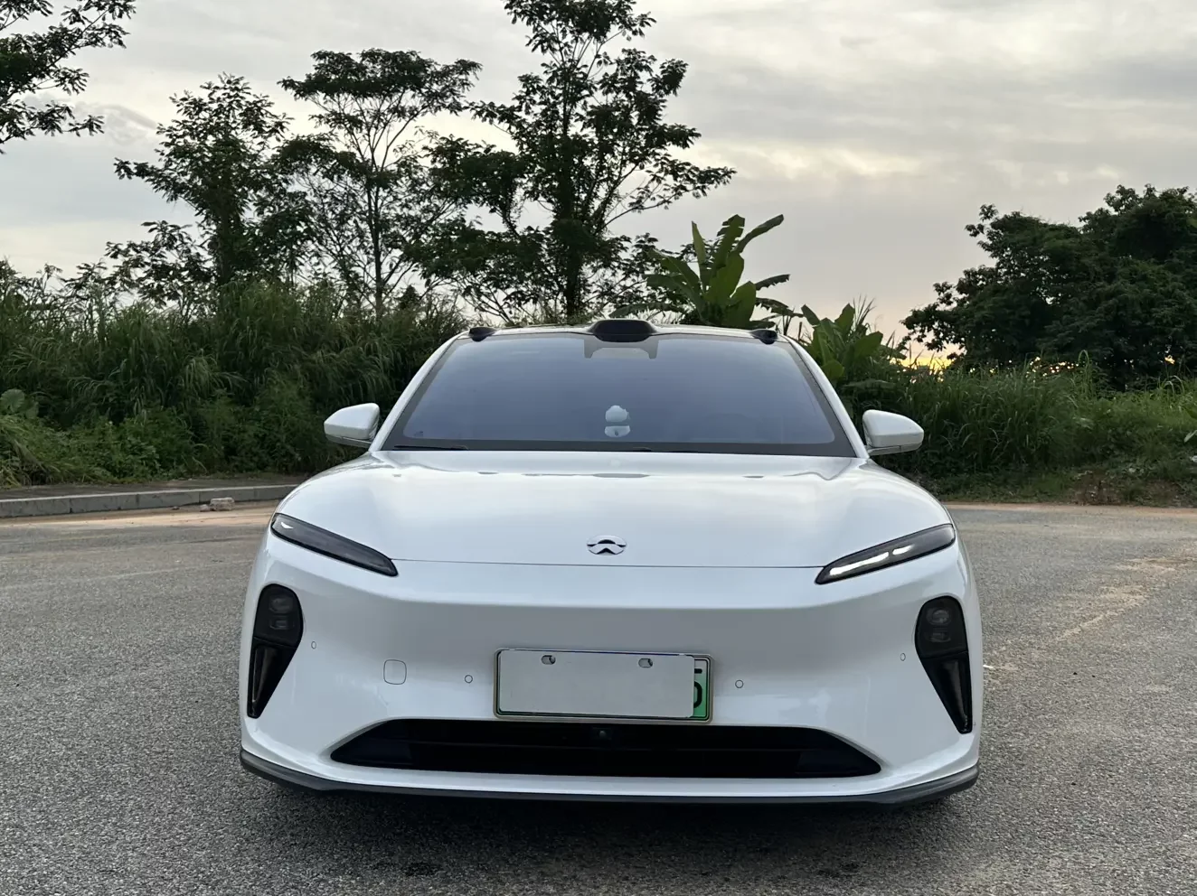 NIO ET5T  из Китая
