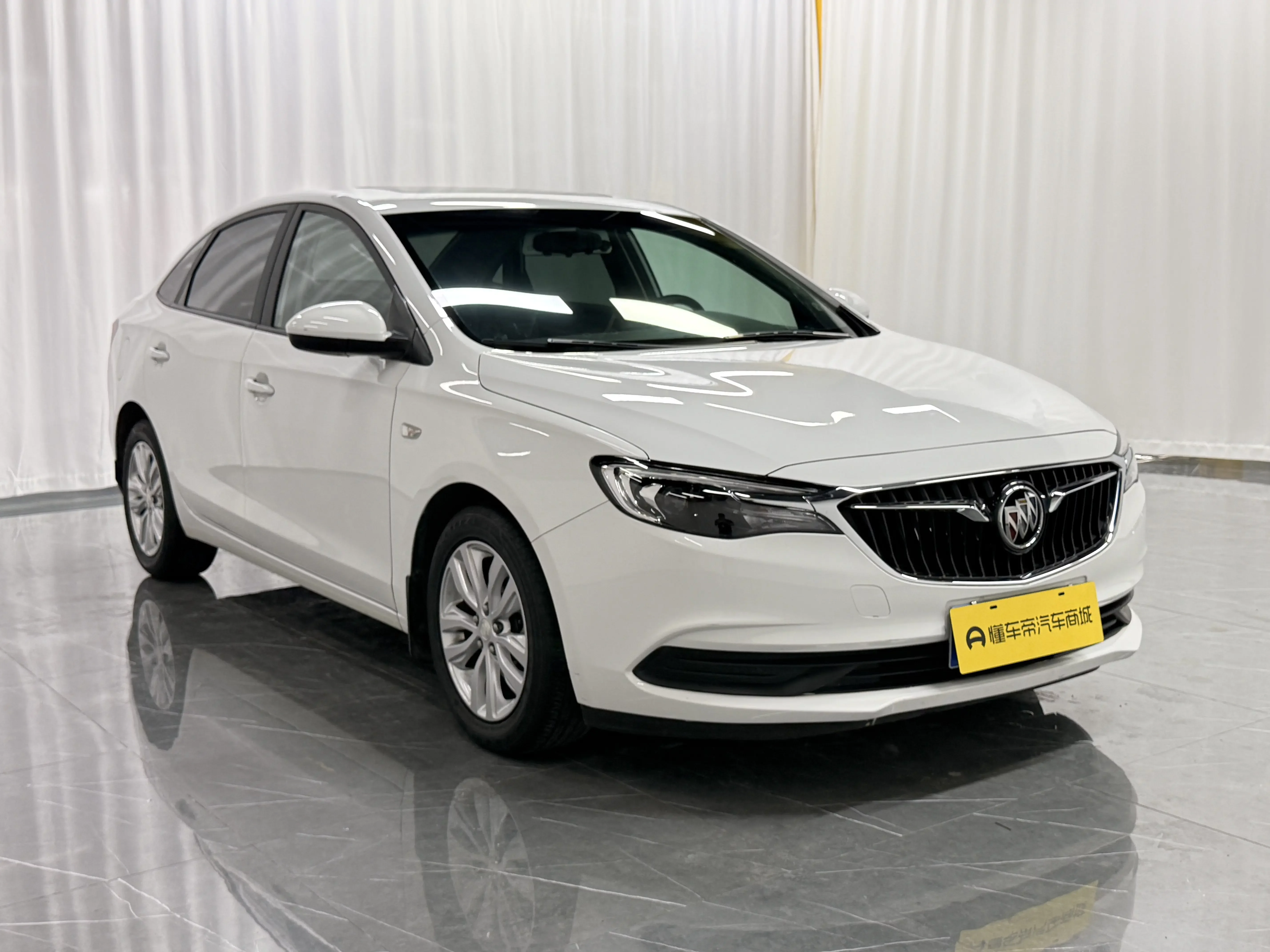 Buick Yinglang