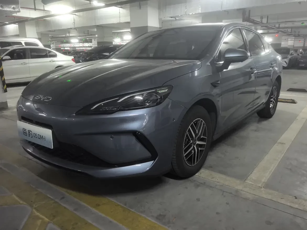 BYD Seal 05DM