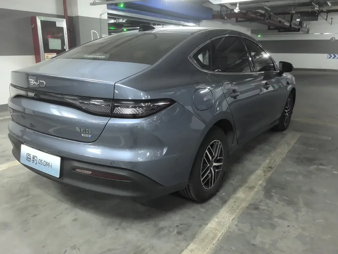 BYD Seal 05DM