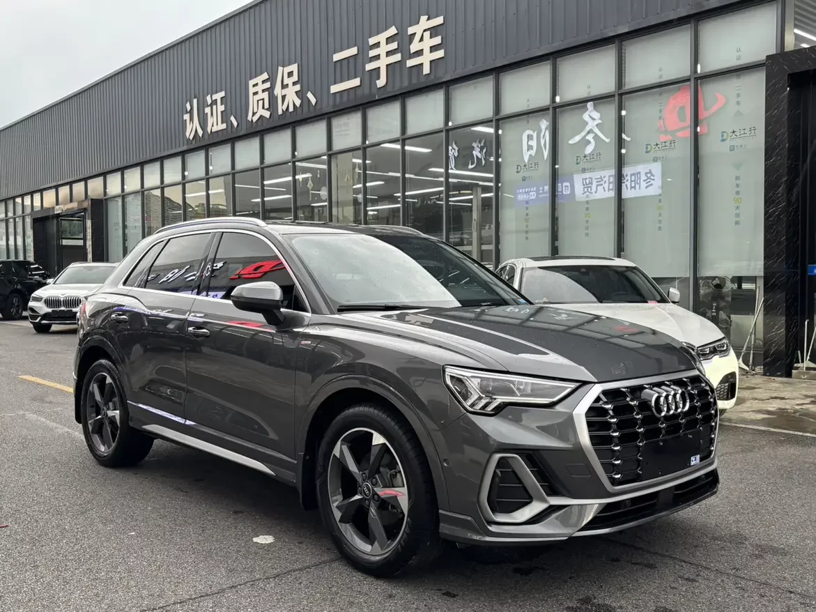 Audi Q3