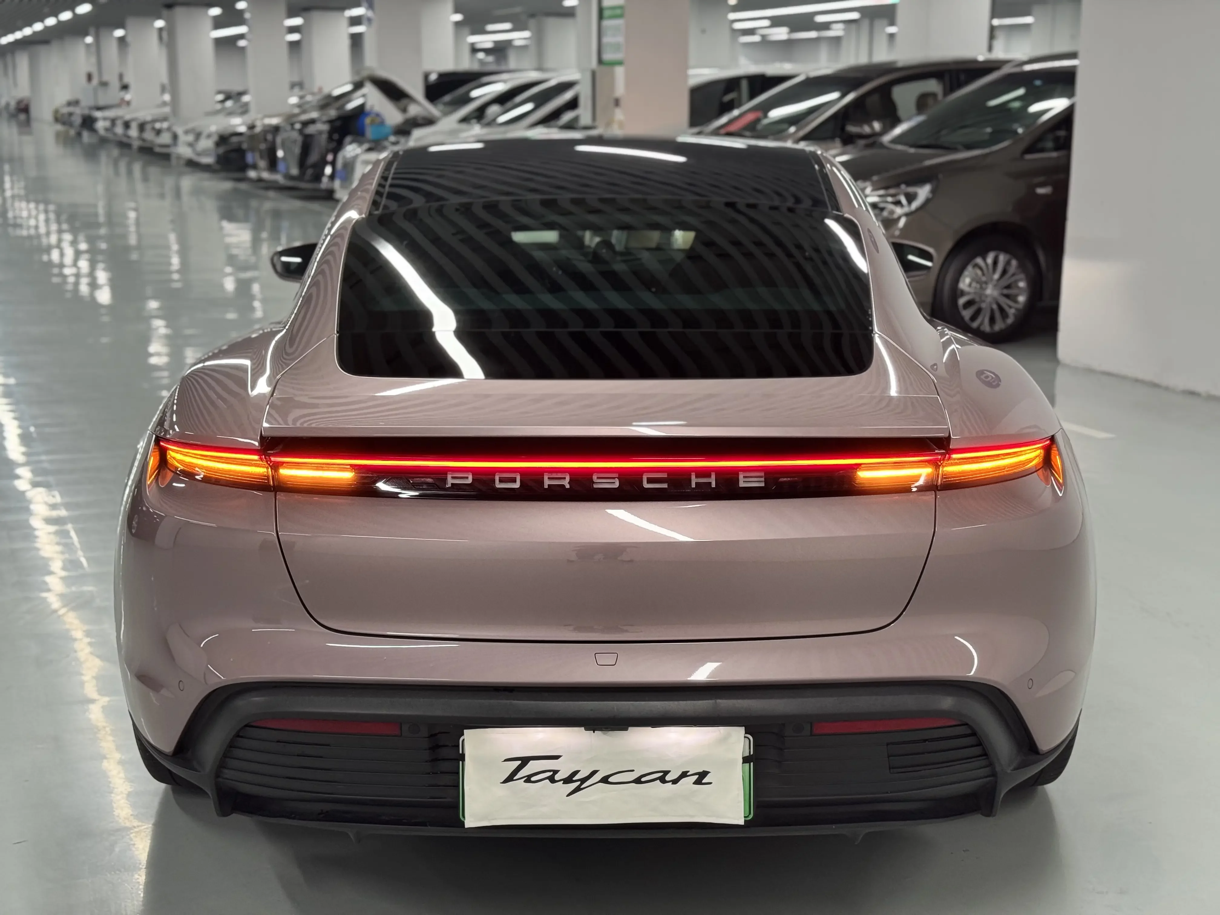 Porsche Taycan