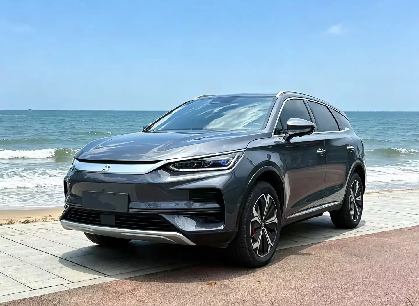 BYD Tang EV