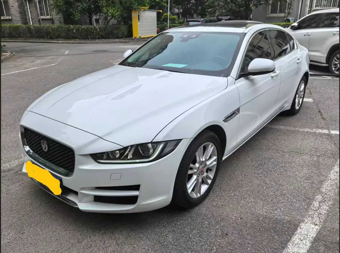Jaguar XEL