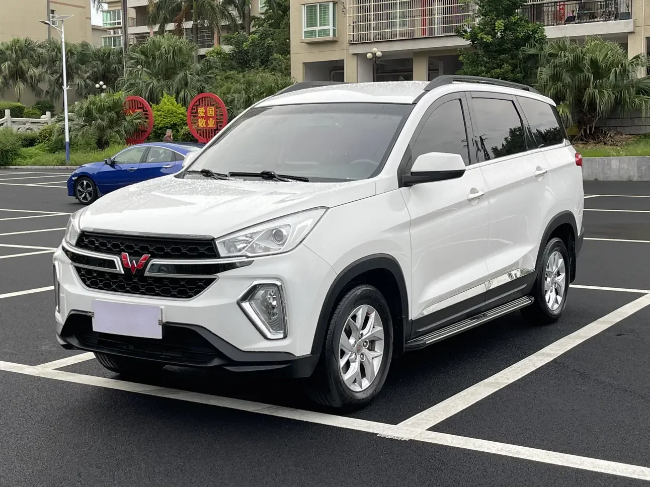 Wuling Hongguang S3