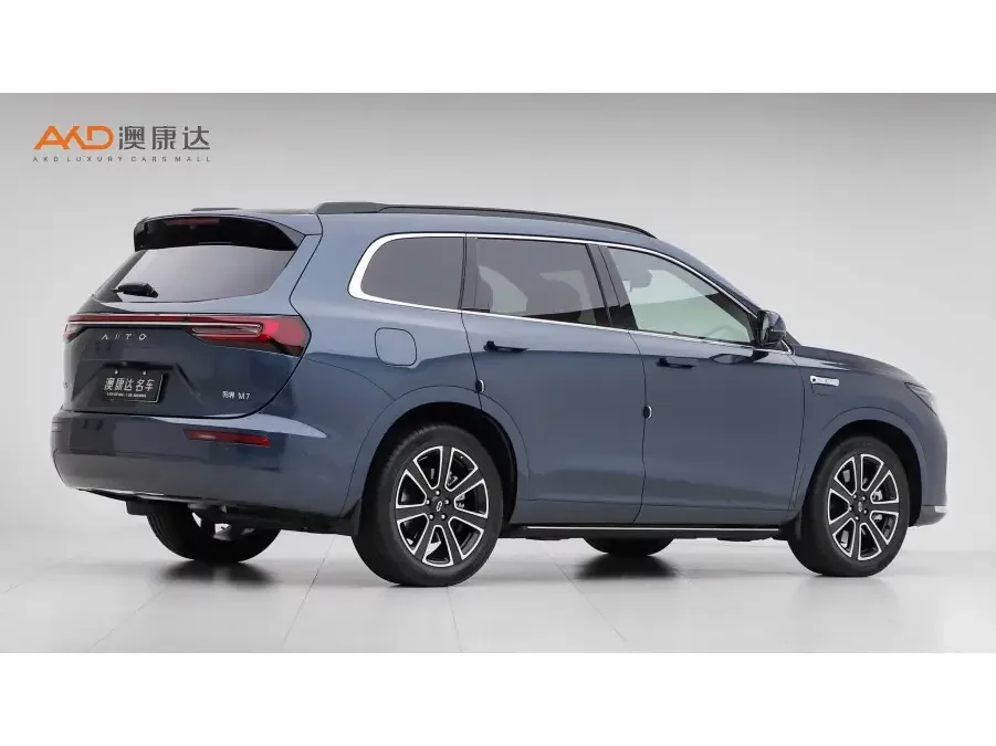AITO M7