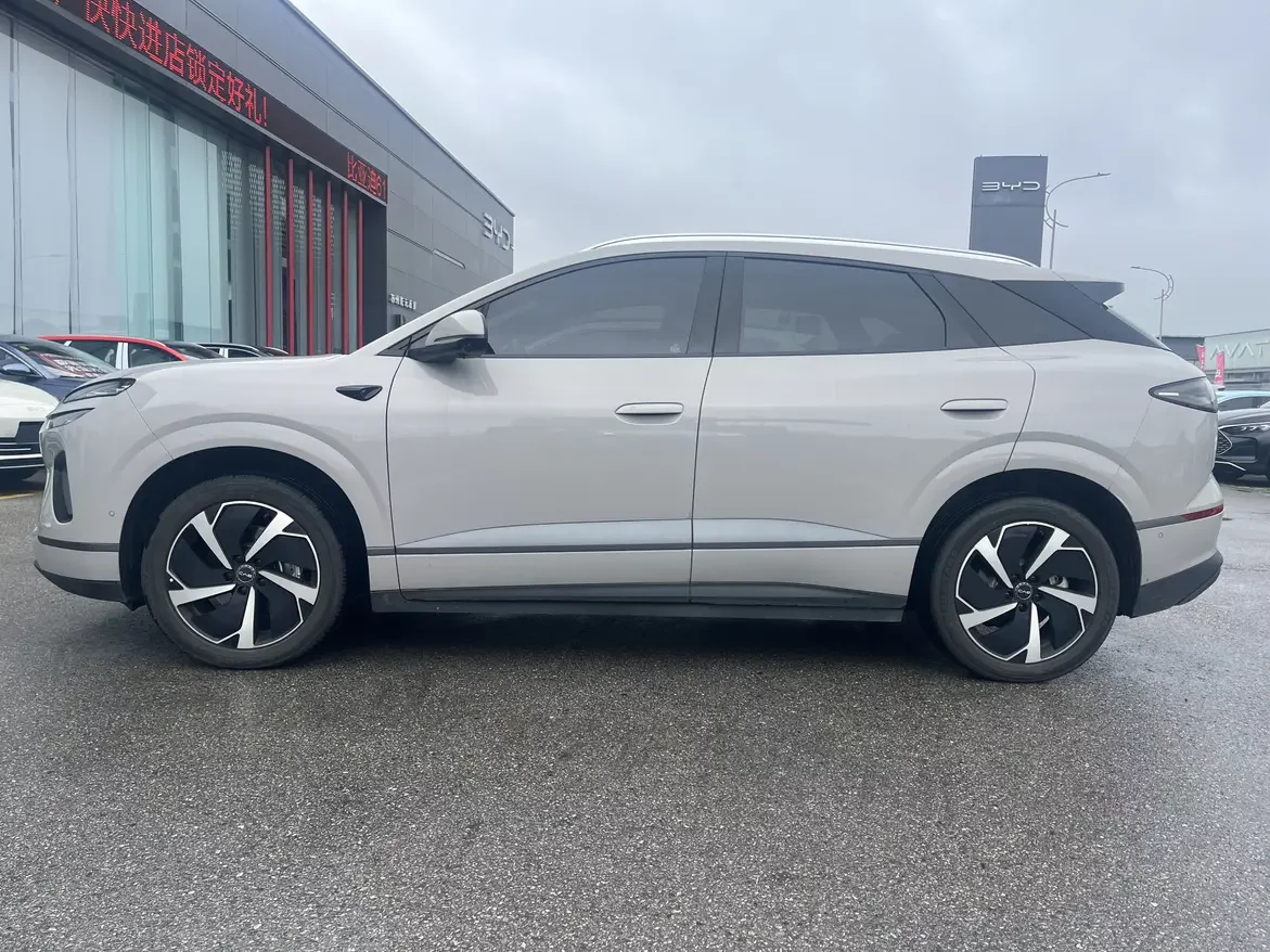BYD Sea Lion 06EV
