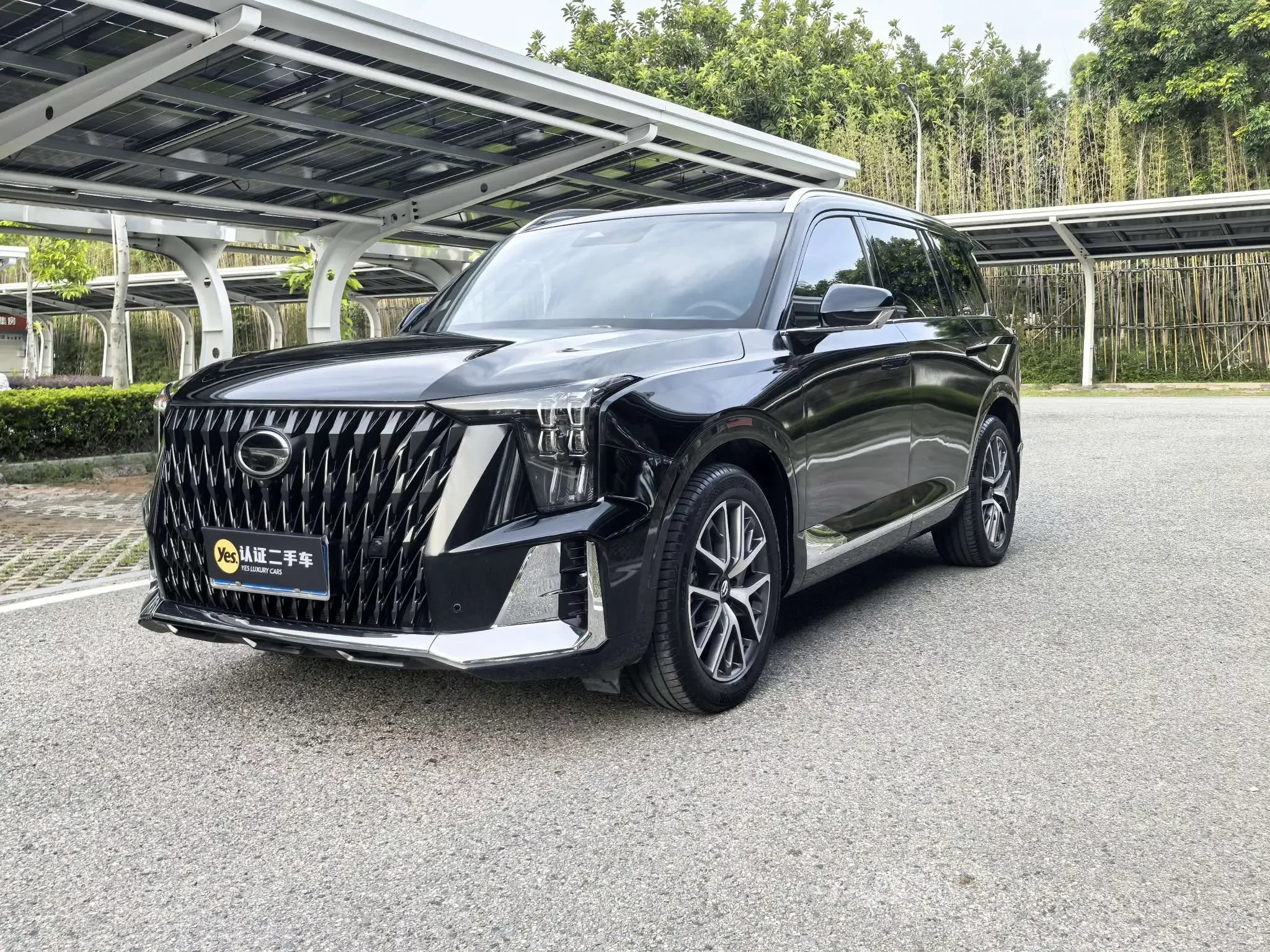 GAC Trumpchi GS8  из Китая