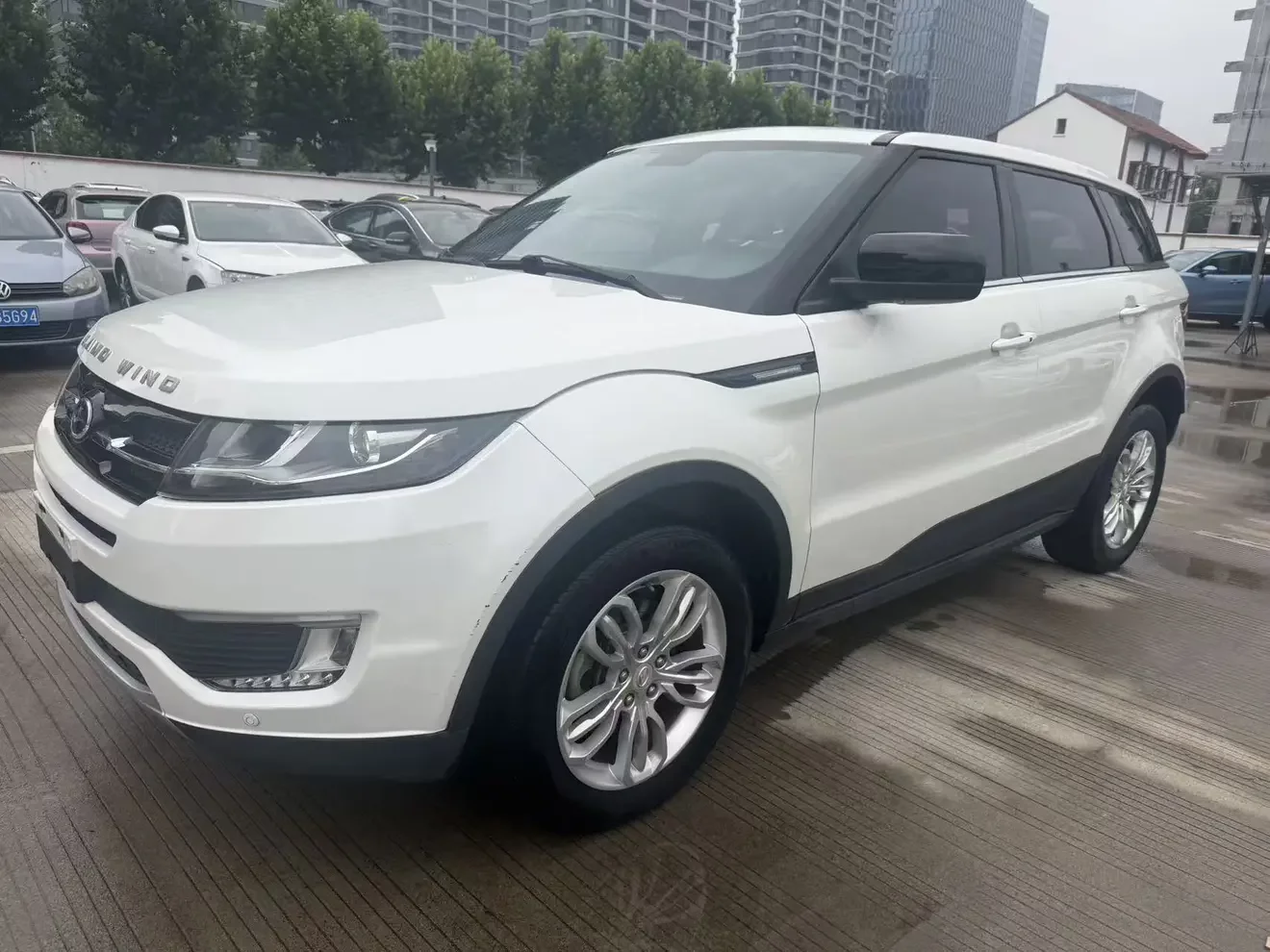 Lu Feng Landwind X7