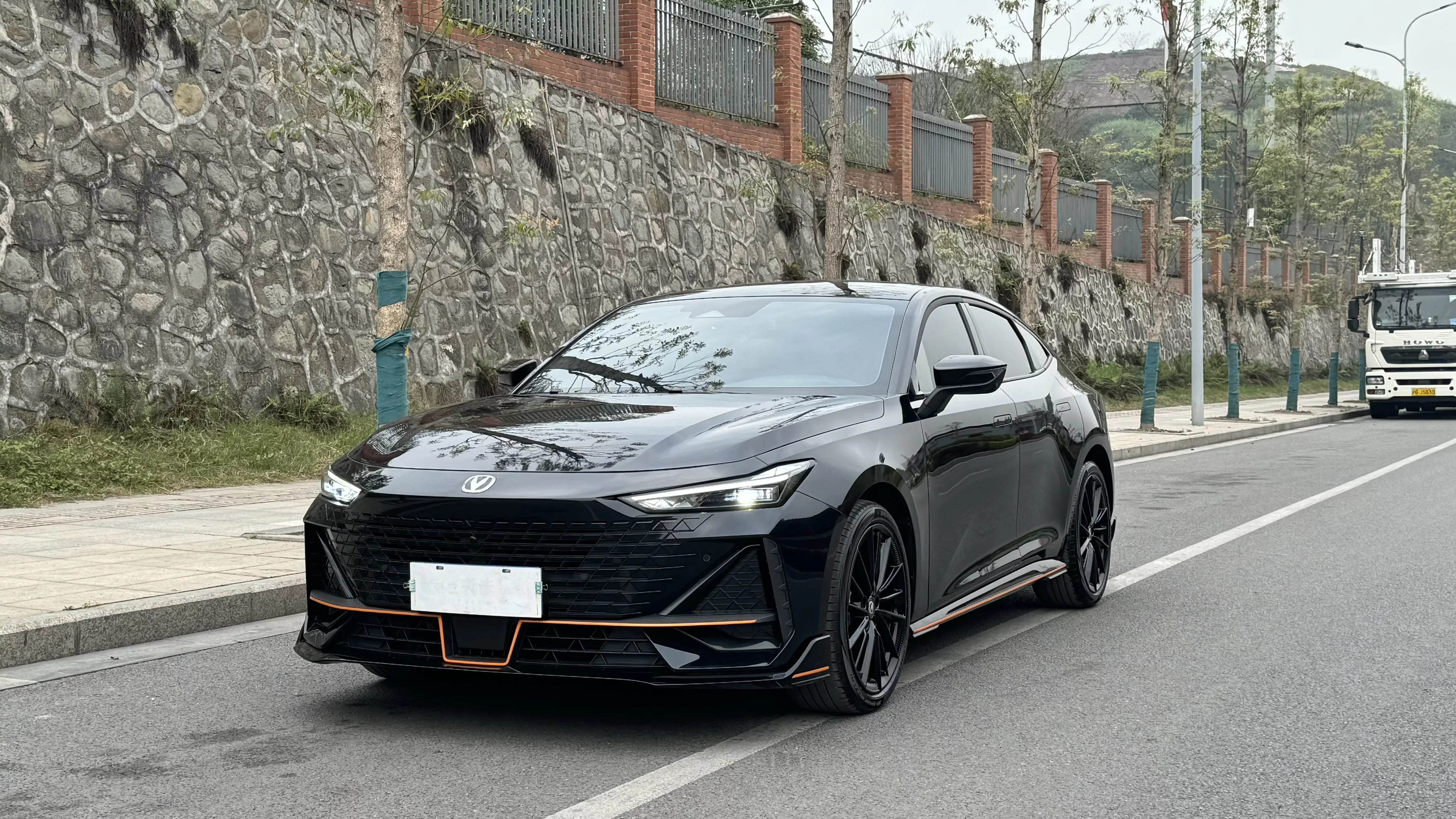 Changan UNI-V