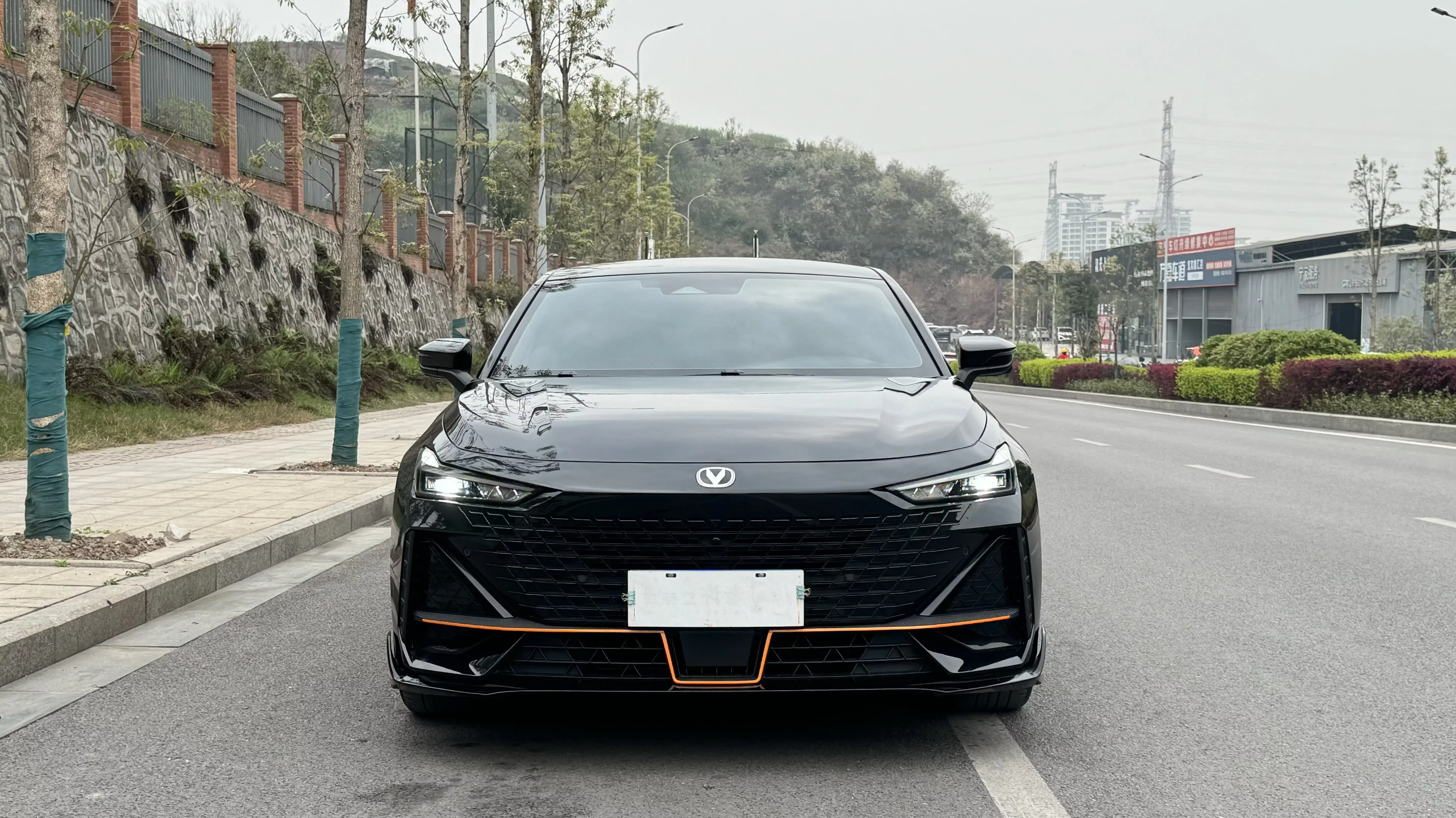 Changan UNI-V