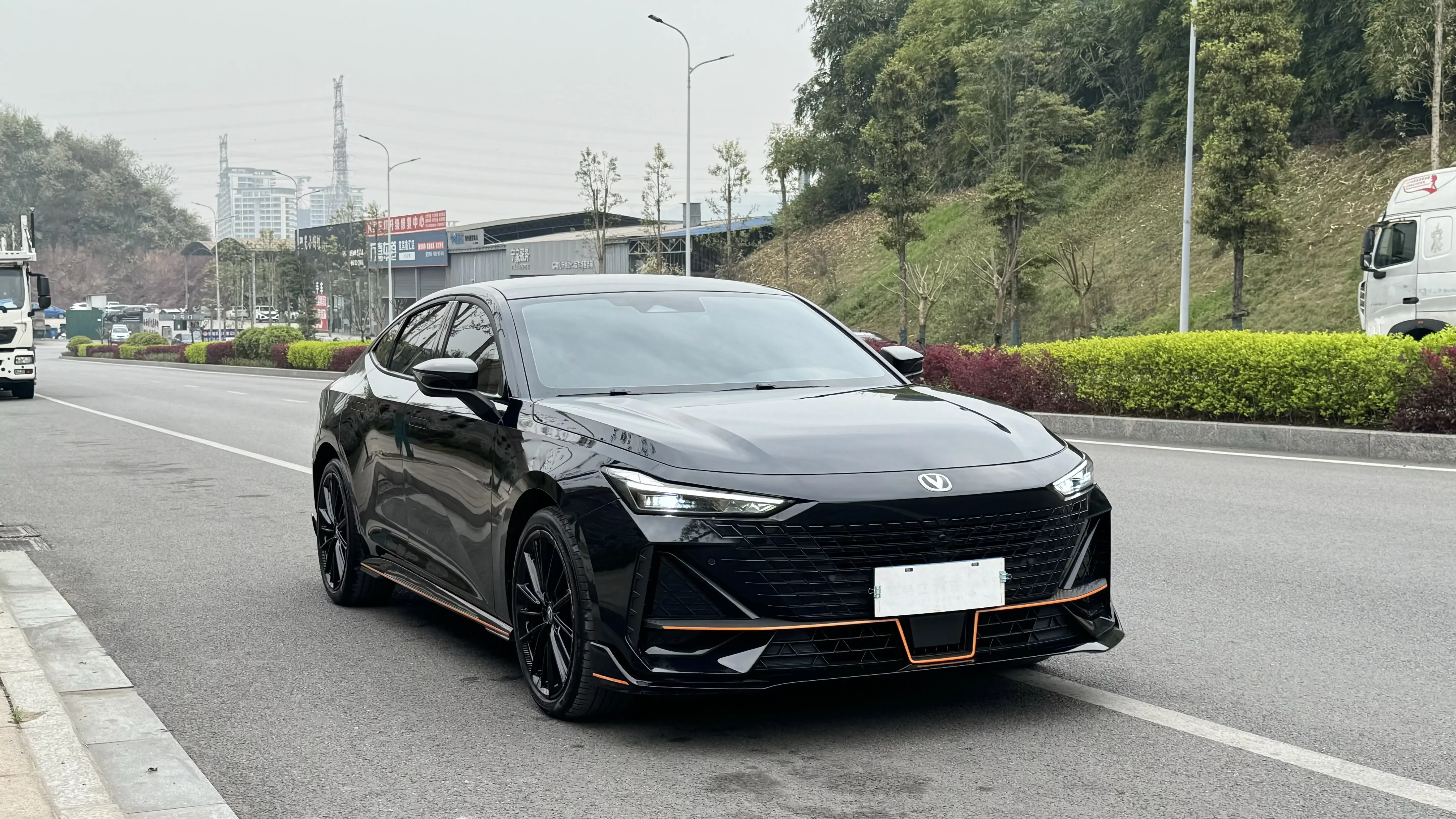 Changan UNI-V
