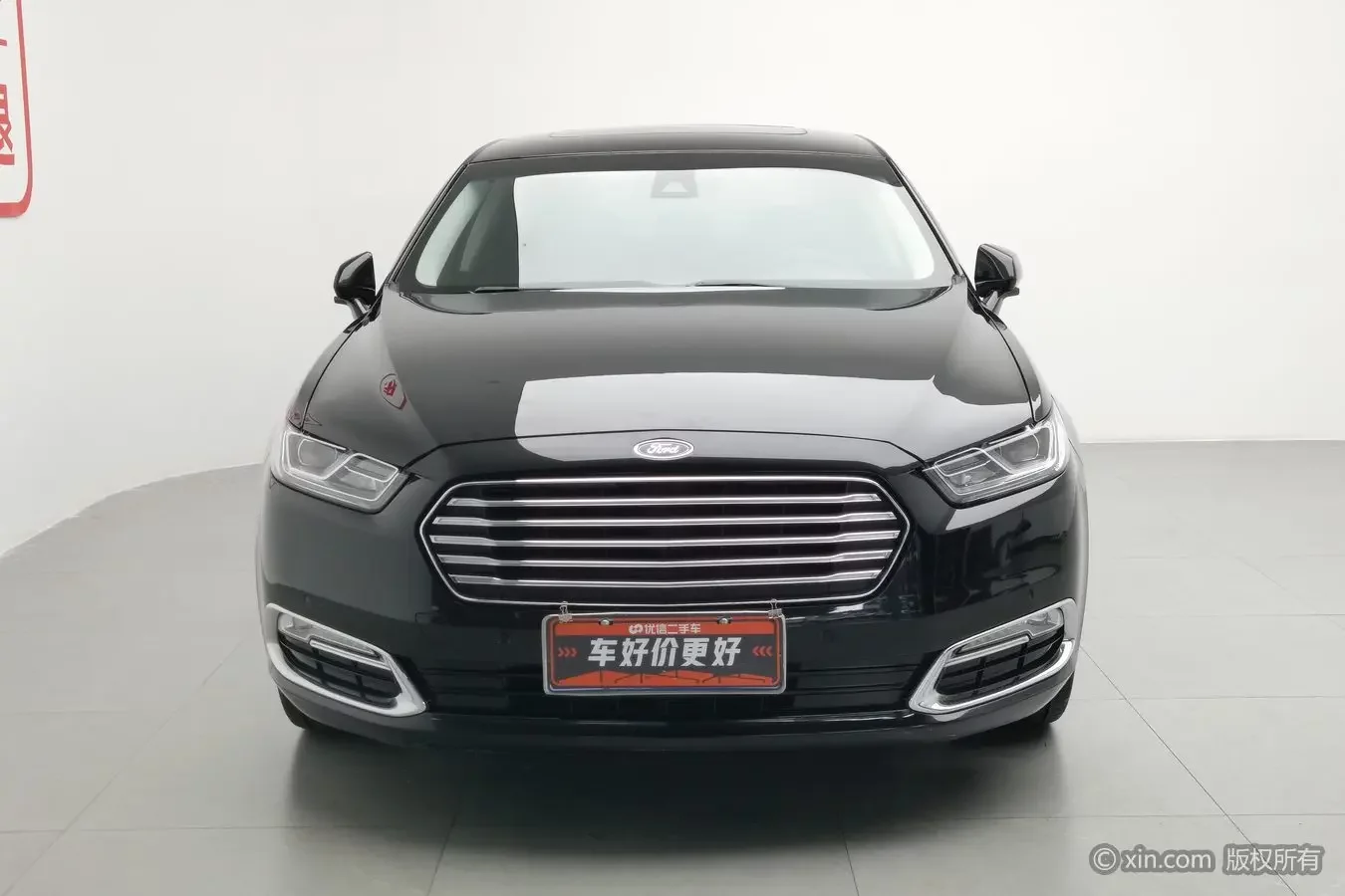 Ford Taurus