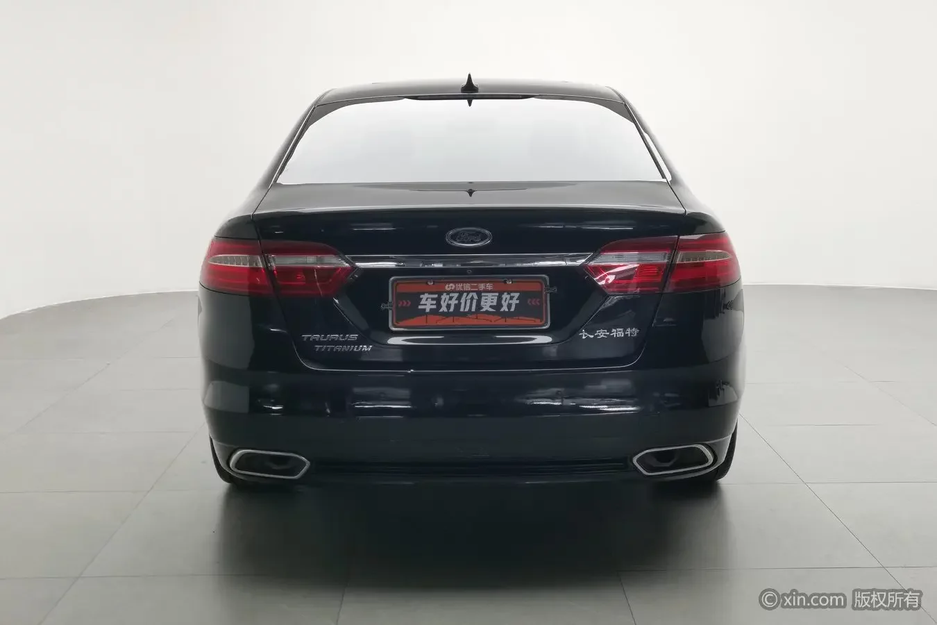 Ford Taurus