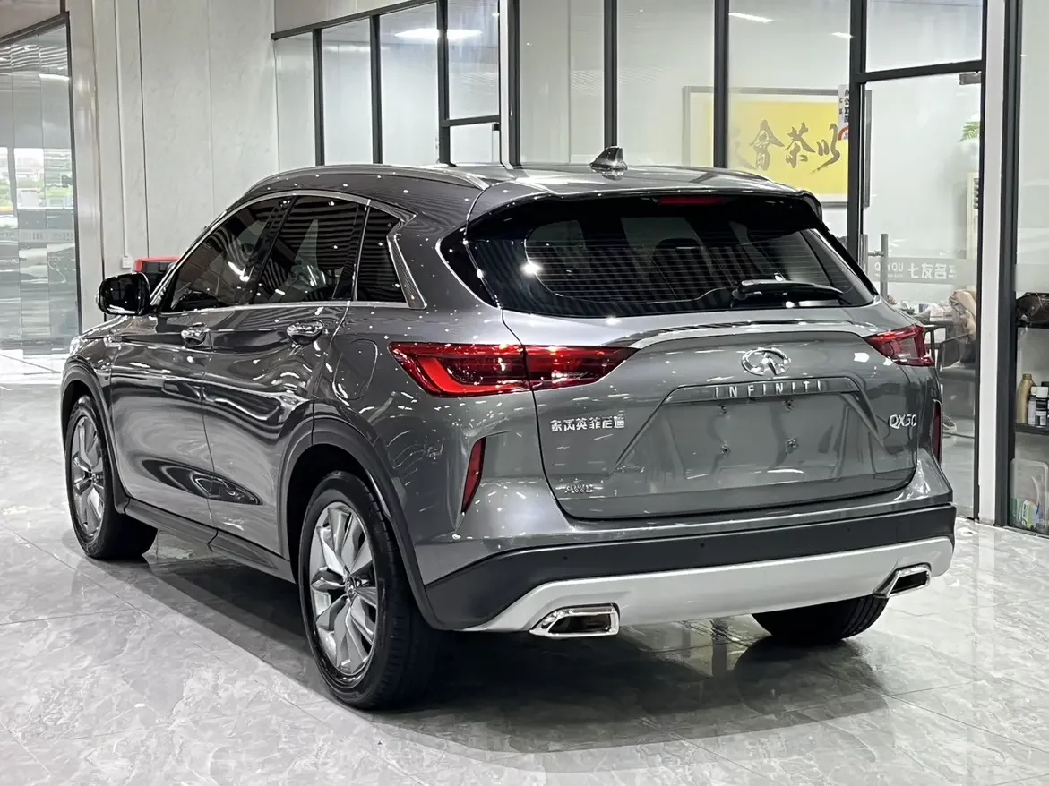 Infiniti QX50