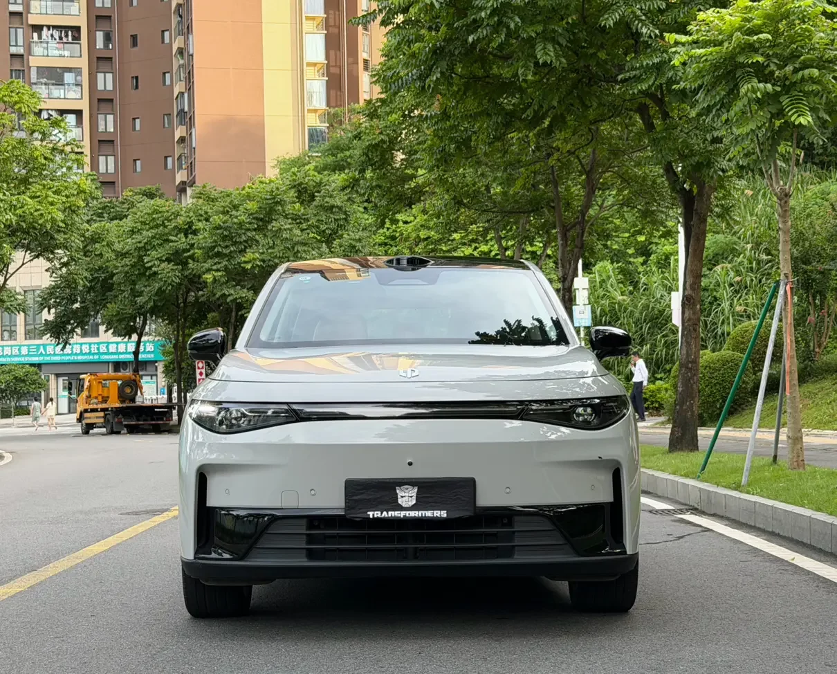 Leapmotor Zero running C10