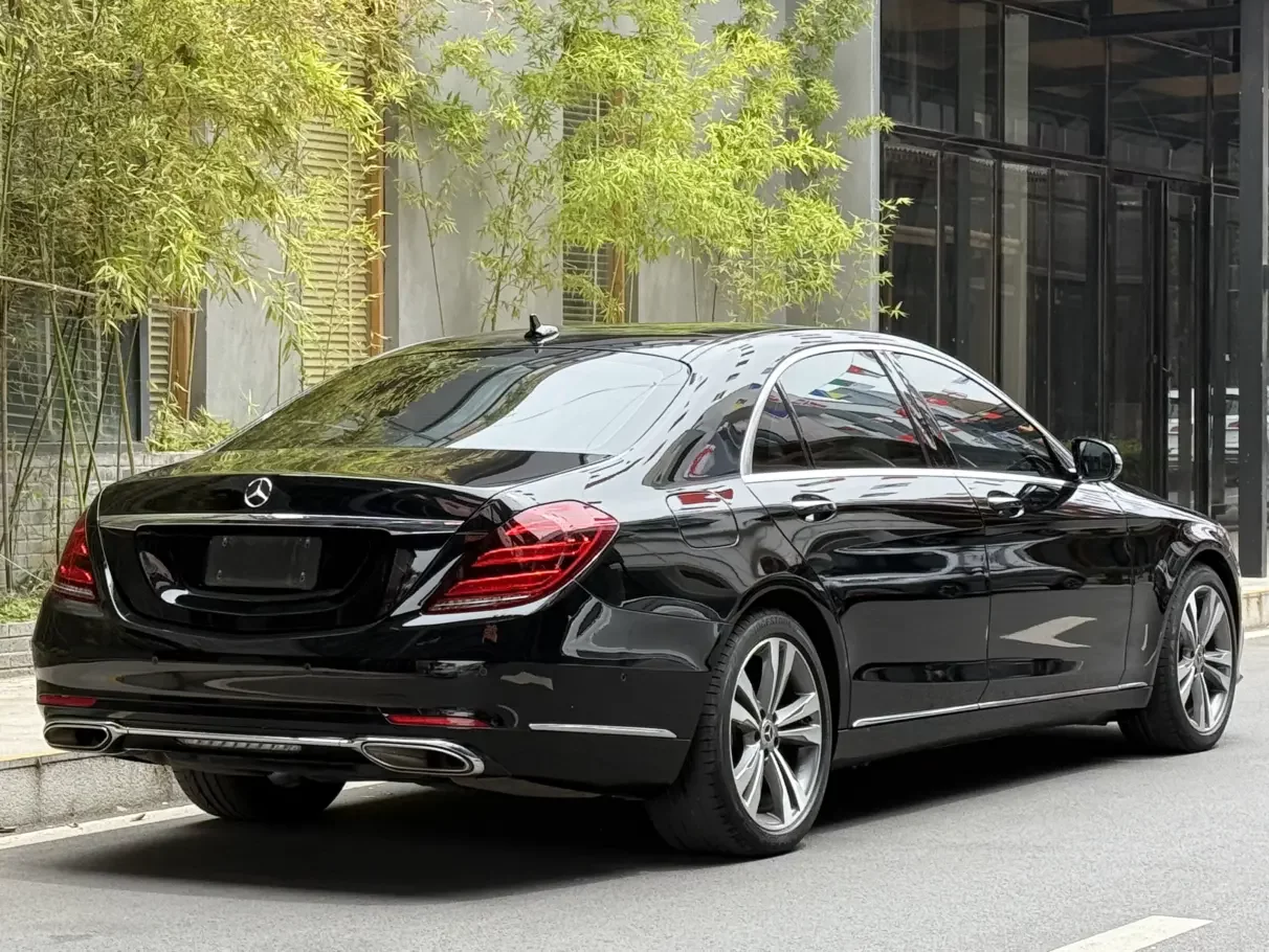 Mercedes-Benz S Class