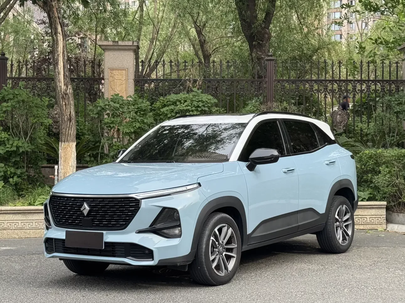 Baojun RS-3  из Китая