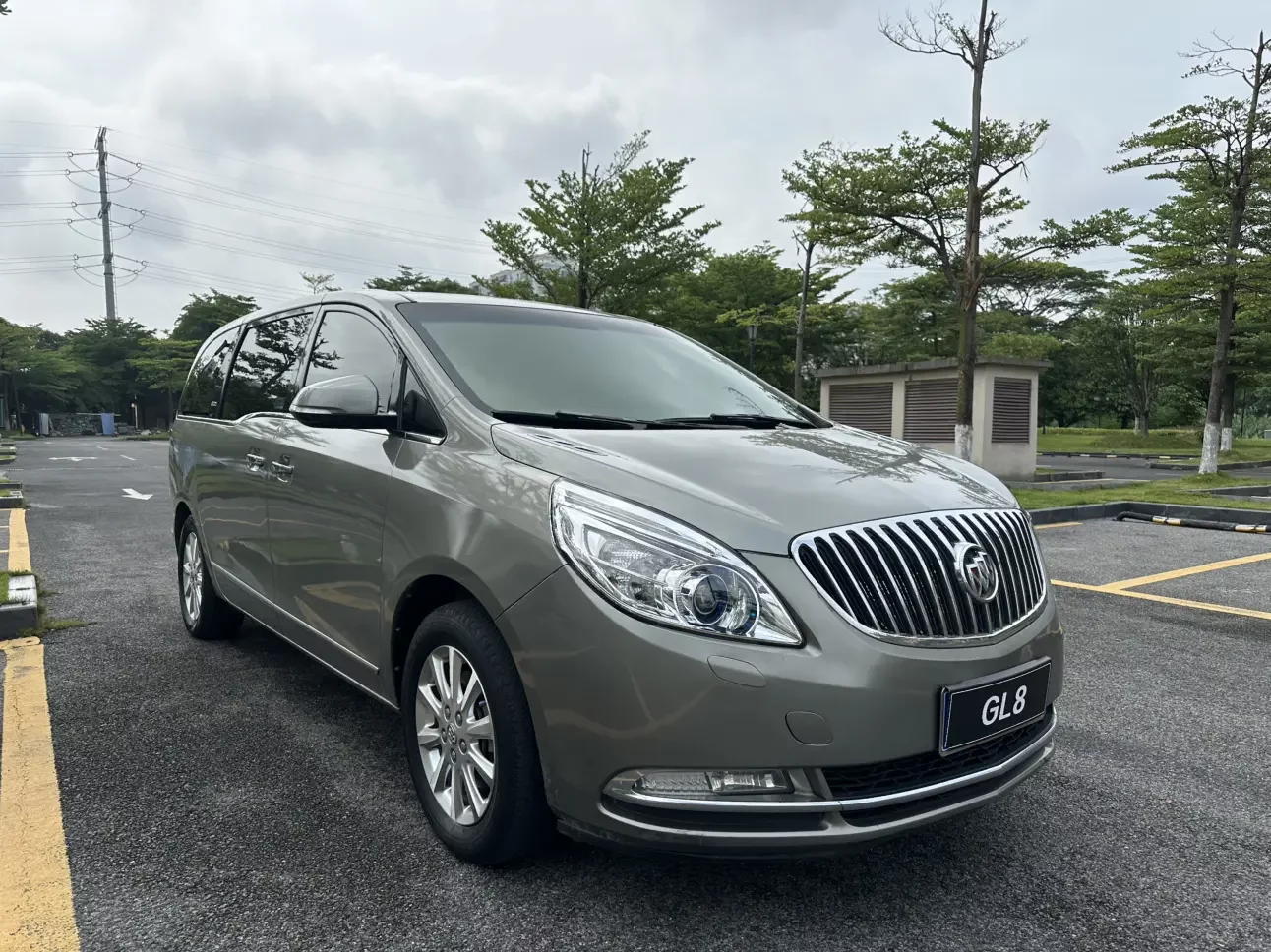Buick GL8