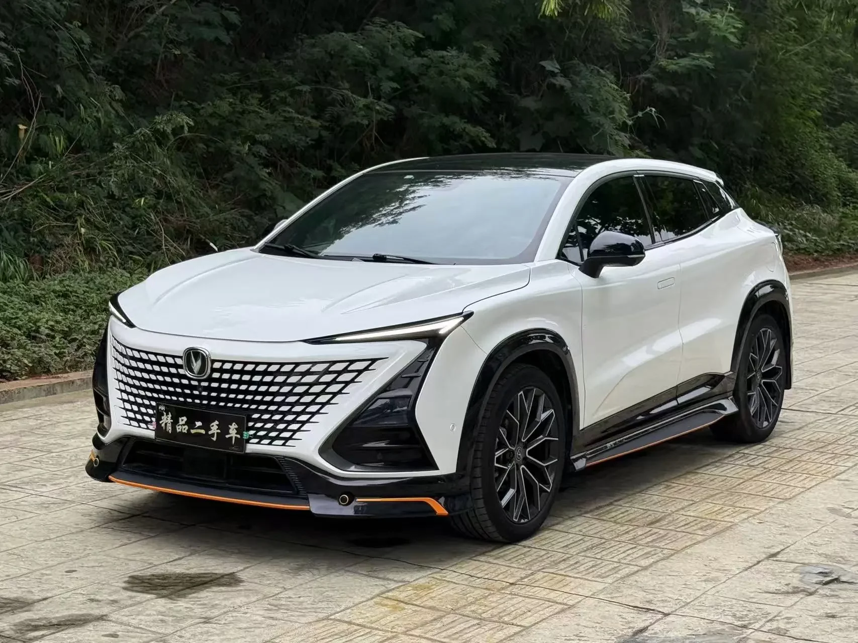 Changan UNI-T  из Китая