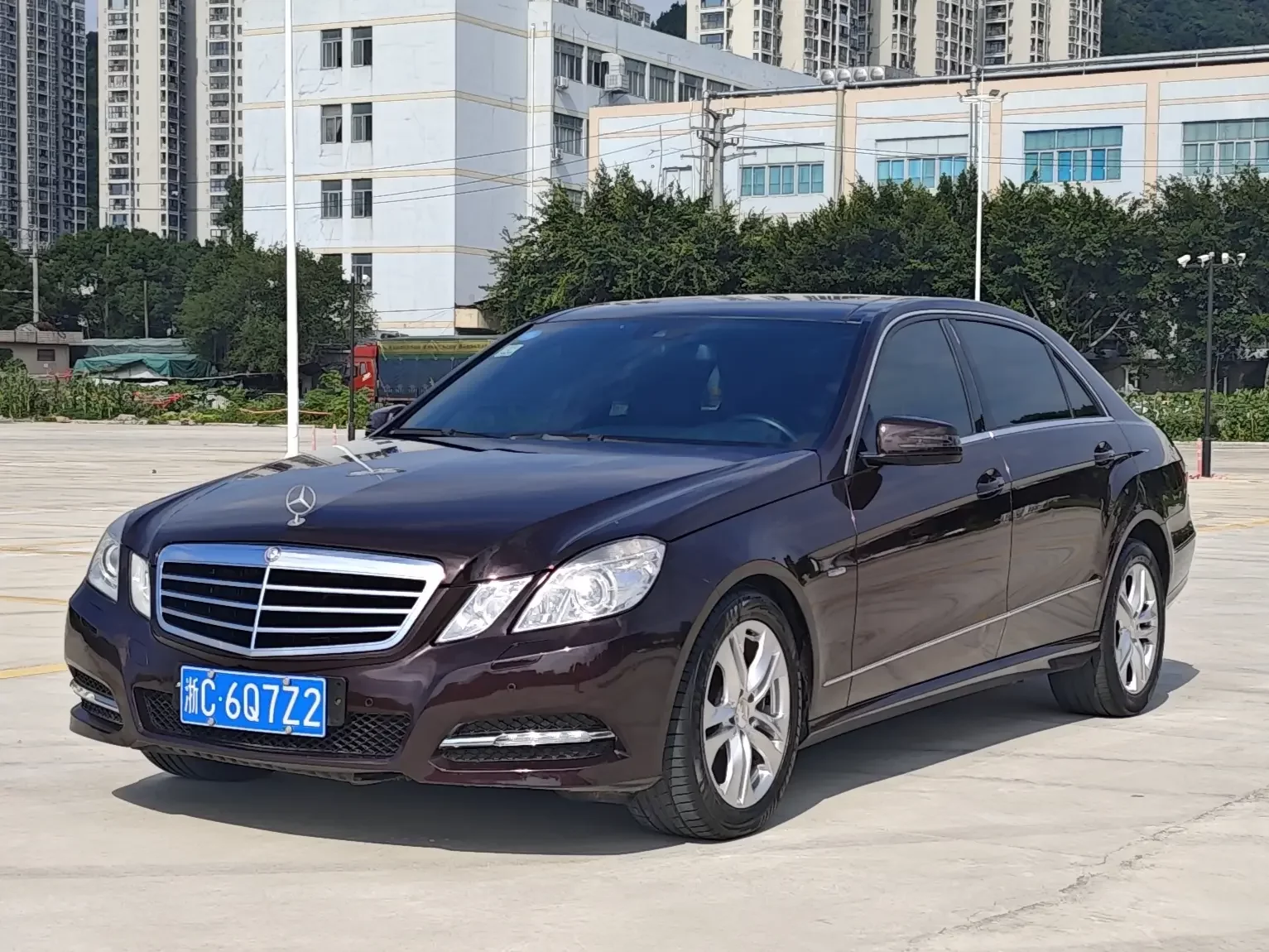 Mercedes-Benz E-Class